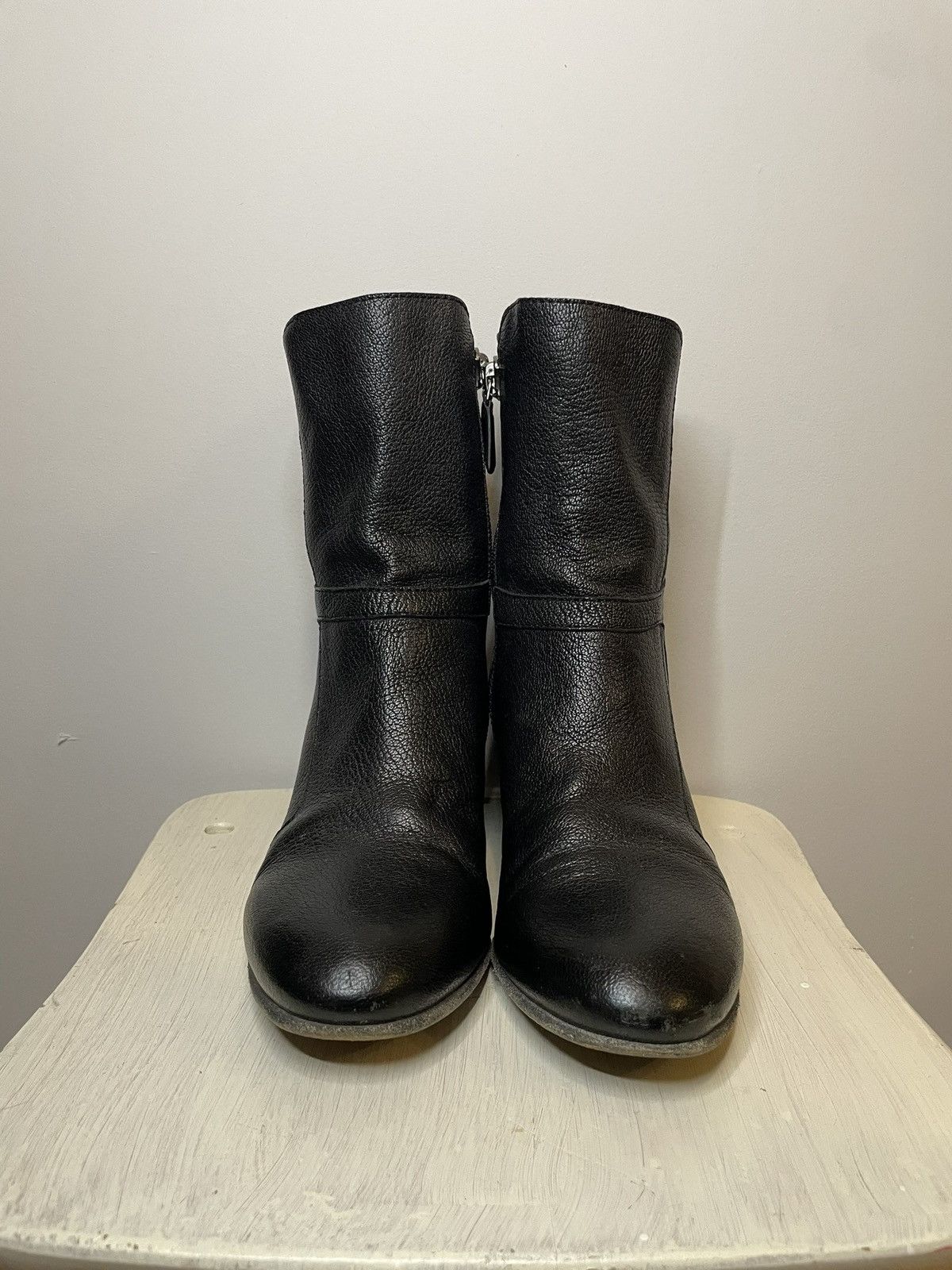 Chanel Chanel Interlocking CC Logo Boots Size US 7.5 / IT 37.5 - 2 Thumbnail