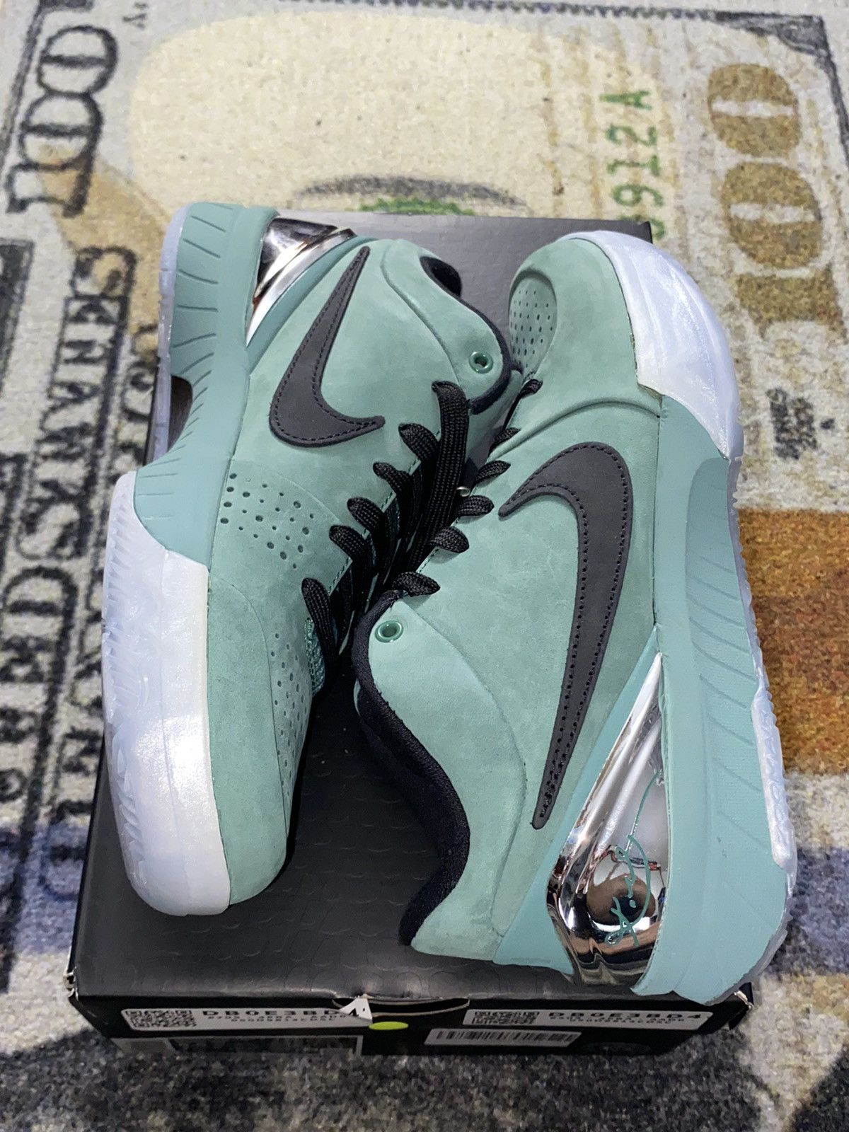 Nike Nike Kobe 4 Proto Girl Dad (5.5 Mens) Size US 7 / IT 37 - 1 Thumbnail
