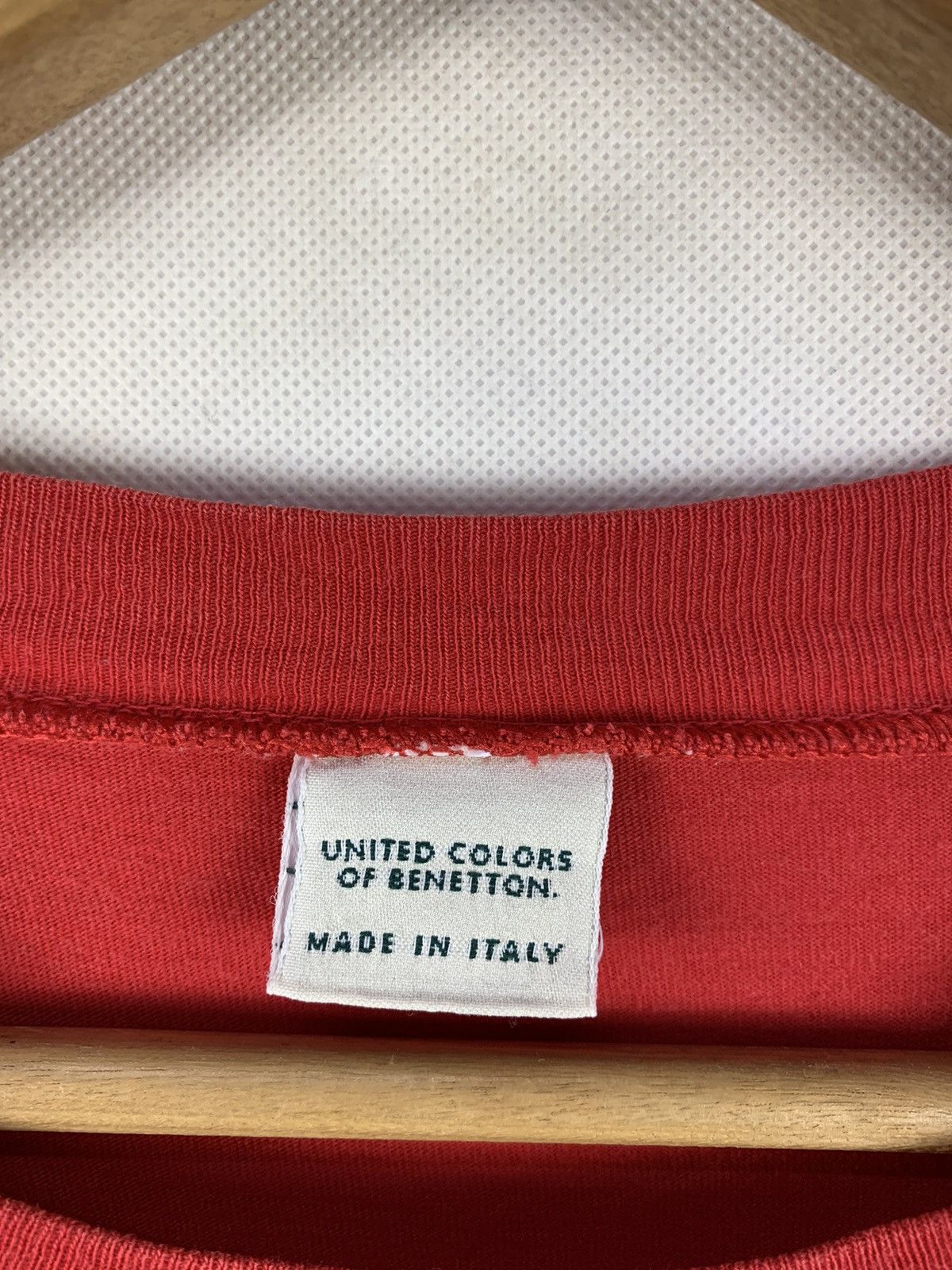 United Colors Of Benetton Steals! United Colors of Benetton Spellout Embroided Tee Size US M / EU 48-50 / 2 - 9 Thumbnail