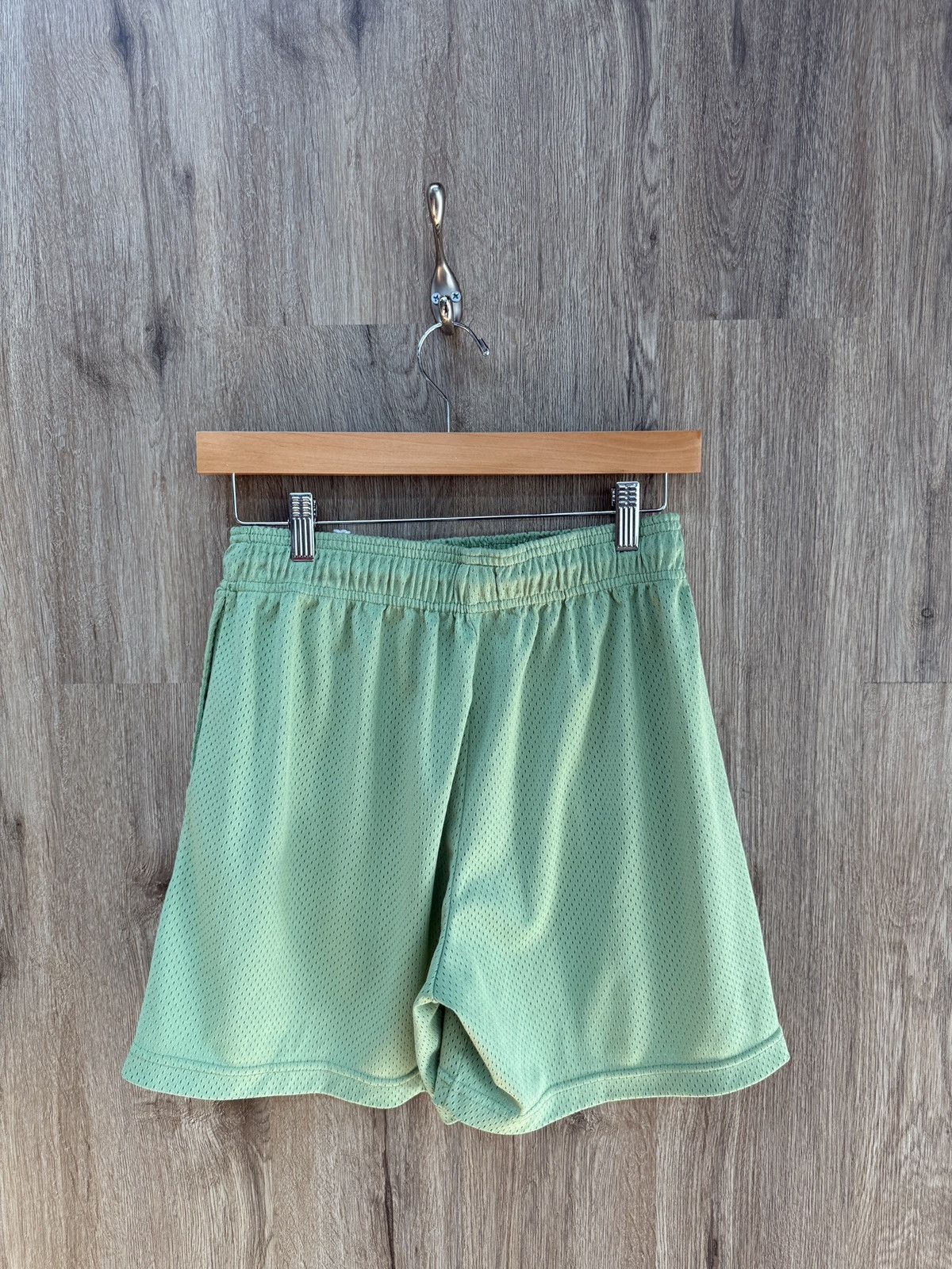 Eric Emanuel Eric Emmanuel Green Shorts Size US 32 / EU 48 - 4 Thumbnail