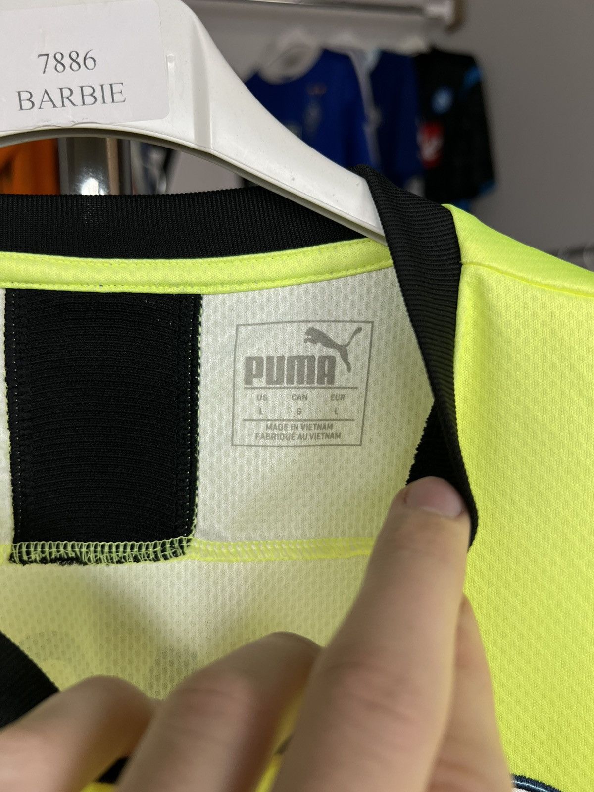 Puma Soccer Jersey Puma Manchester City 2019/20 Kun Agüero #10 Size US L / EU 52-54 / 3 - 8 Thumbnail