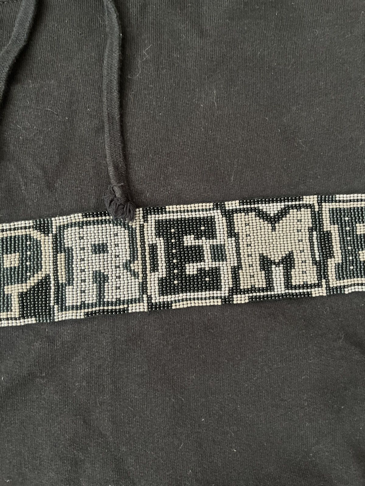 Supreme Supreme Beaded Hooded Sweatshirt Size US L / EU 52-54 / 3 - 4 Thumbnail