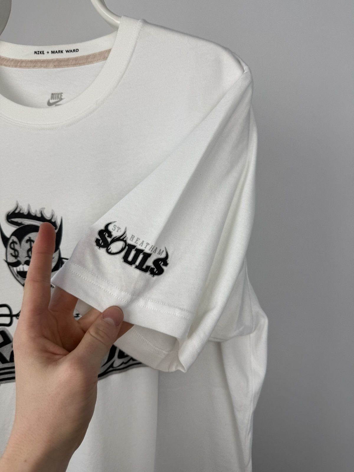 Nike × Vintage Vintage Nike x Mark Ward Rare . Tee XL Size US XL / EU 56 / 4 - 4 Thumbnail