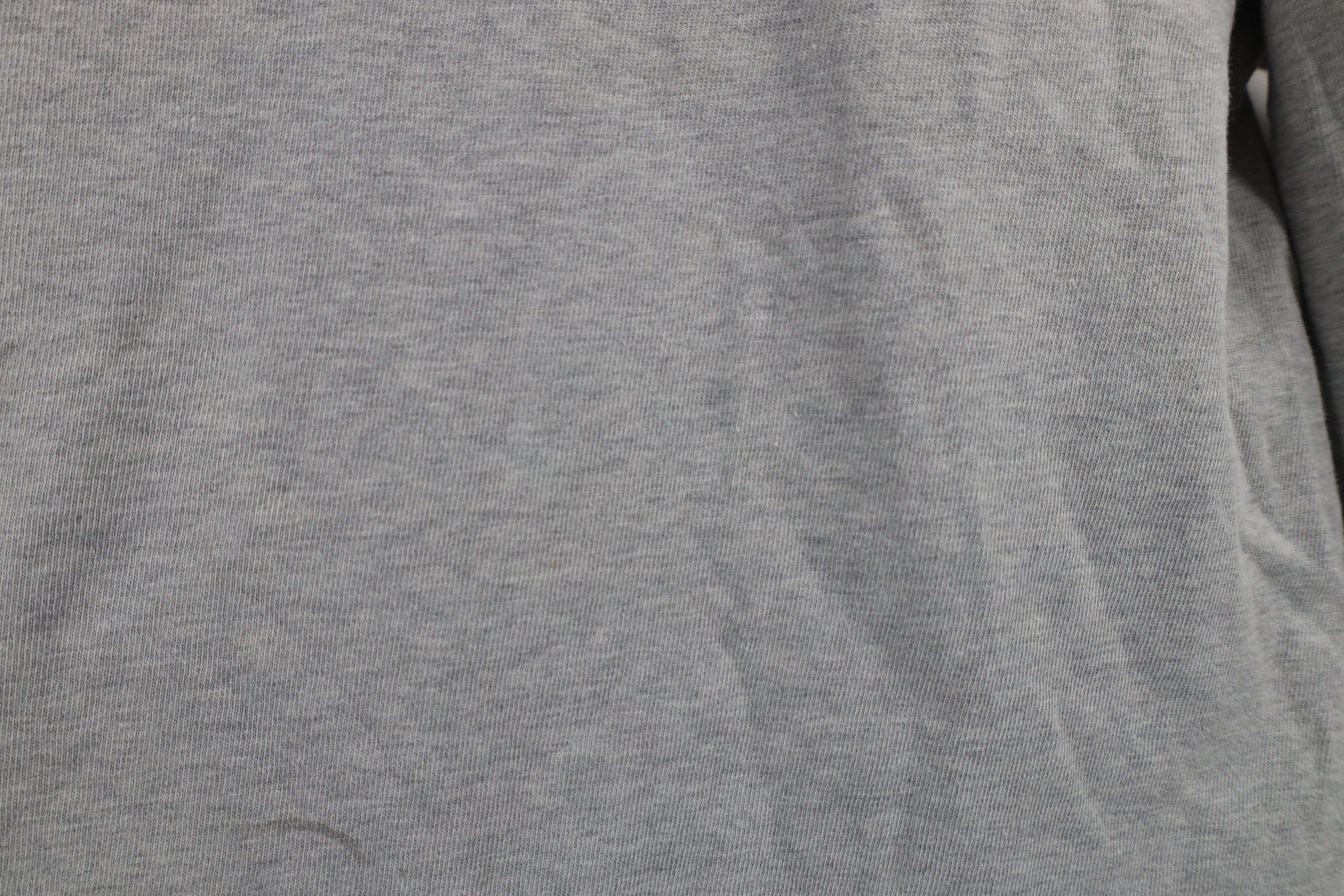 Eddie Bauer Vintage 90s Eddie Bauer Distressed Mock Neck T-Shirt Gray Size US M / EU 48-50 / 2 - 5 Thumbnail