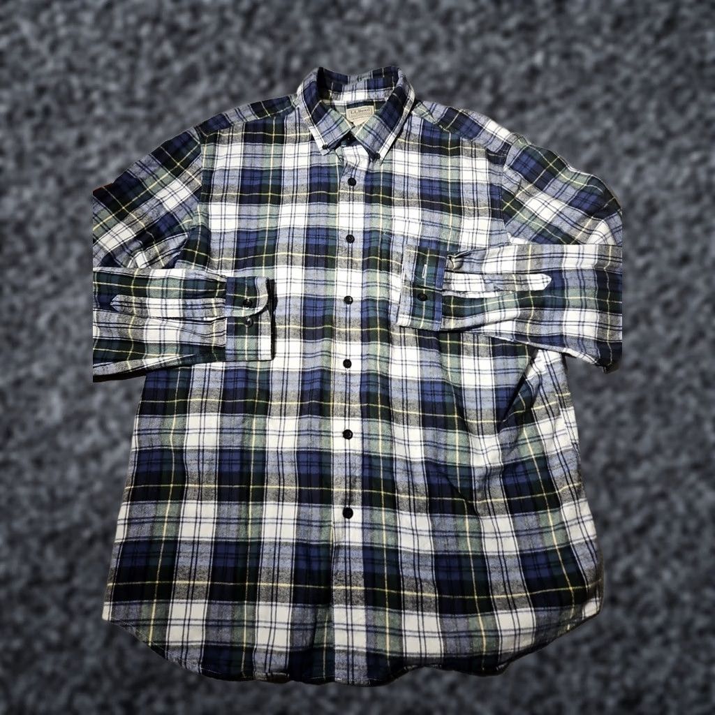 Vintage LL Bean Mens Shirt - Blue Brushed Flannel - Preppy Button-Down - Casual Wear - Durable - Authentic Size US L / EU 52-54 / 3 - 1 Thumbnail