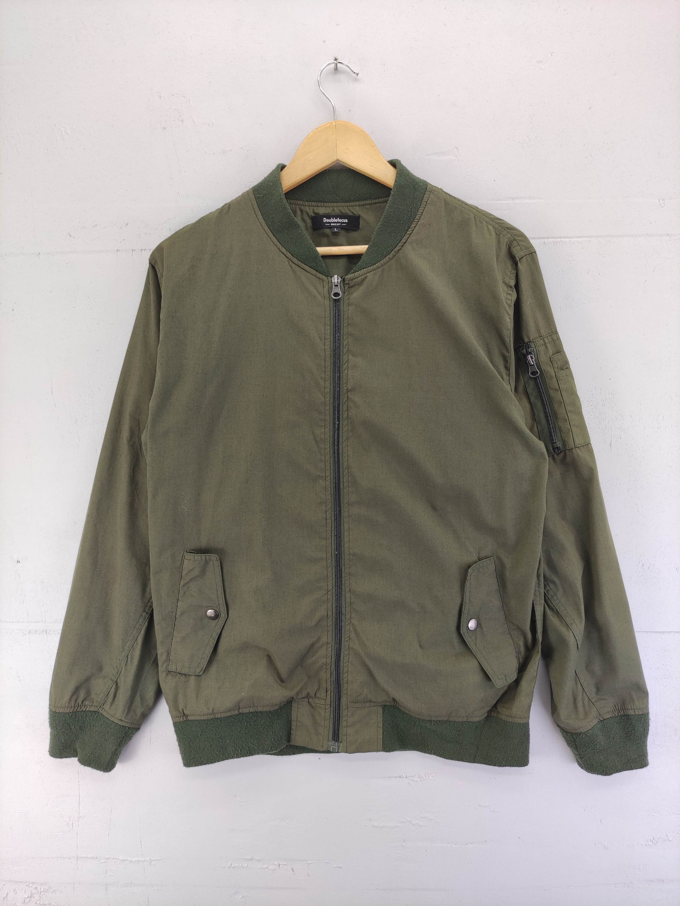 Japanese Brand Double Focus Bomber Jacket Thin Cloth Zipper Size US M / EU 48-50 / 2 - 1 Thumbnail