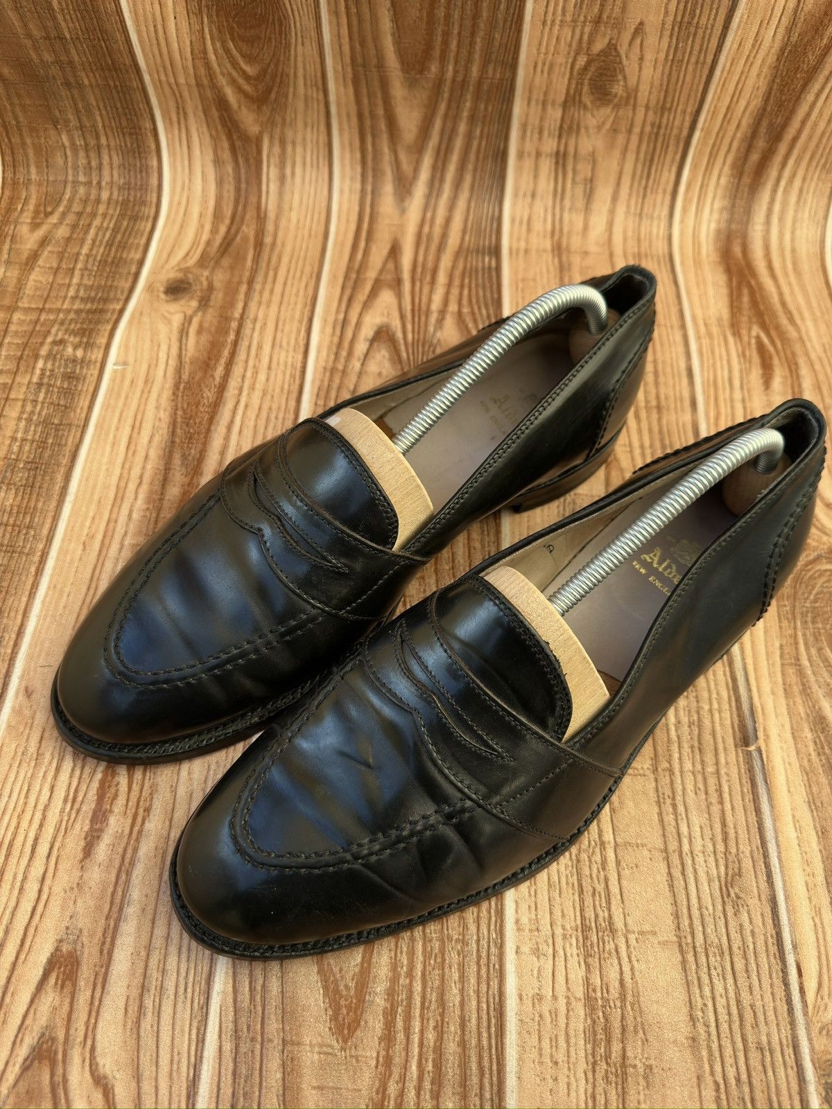 Alden Alden Leather Shell Cordovan Loafers Black Size US 10.5 / EU 43-44 - 2 Thumbnail