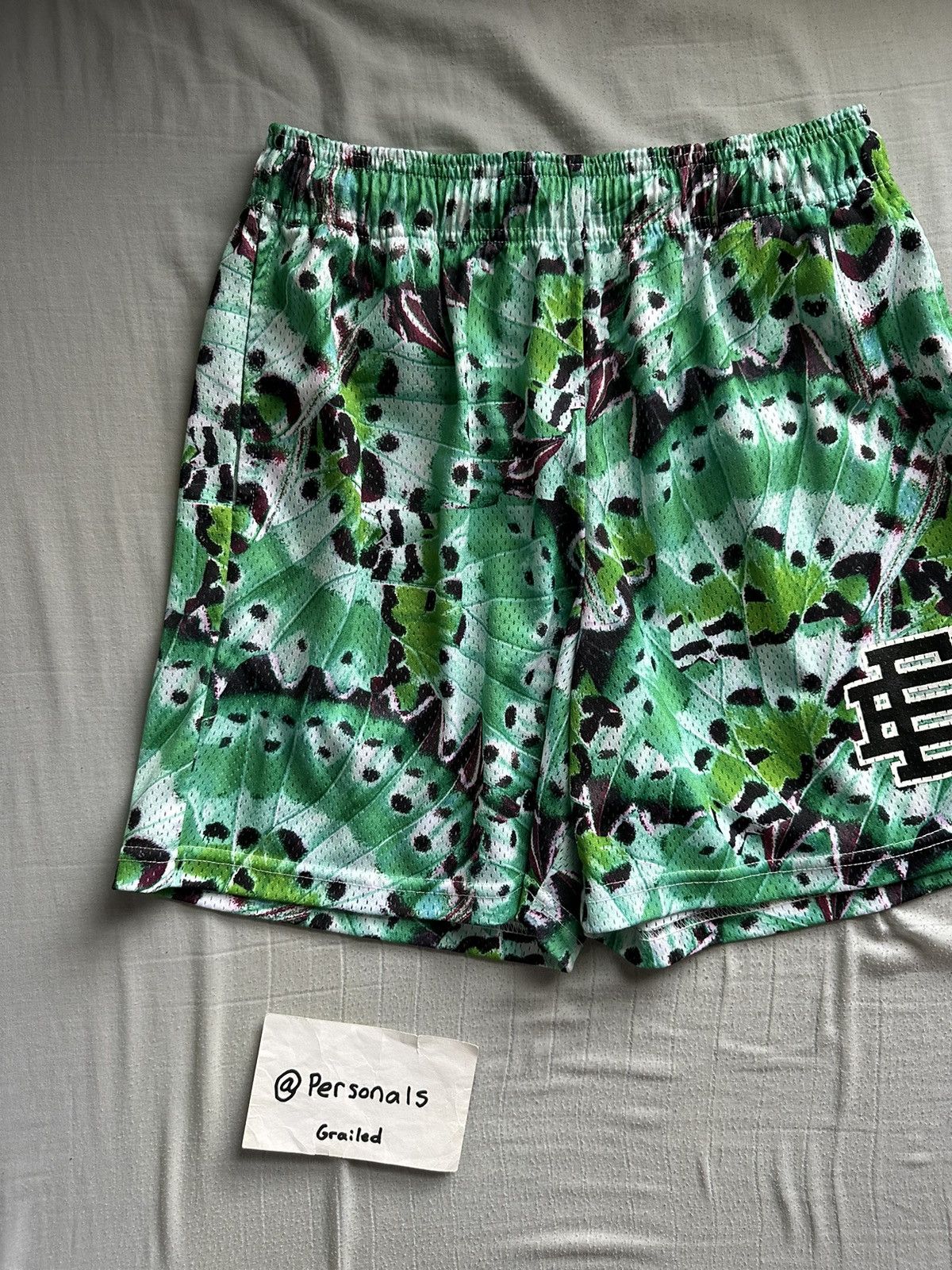 Eric Emanuel Eric Emanuel Butterfly Shorts Large Size US 34 / EU 50 - 4 Thumbnail
