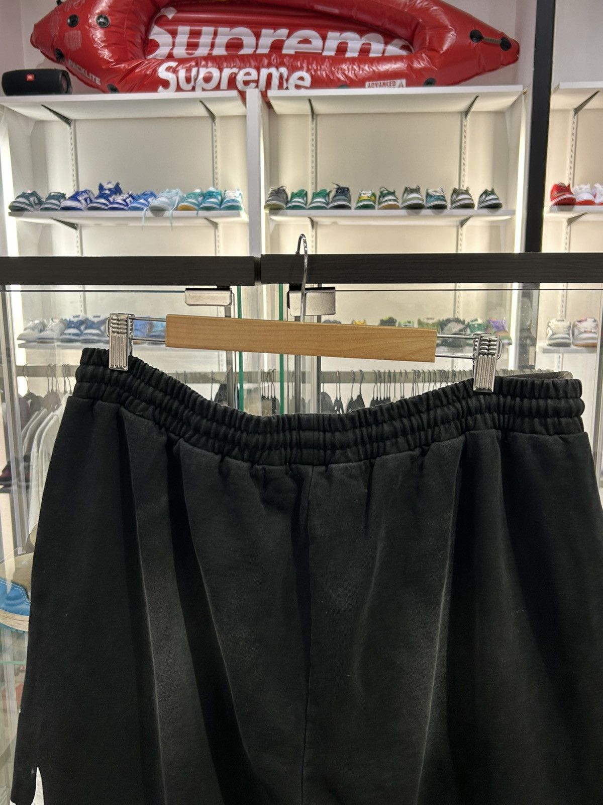 LOSTSHDWS Lost shdws dirty sweatpants black Size US 34 / EU 50 - 4 Thumbnail