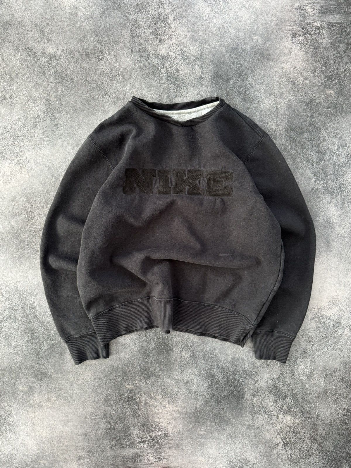 Nike Vintage Nike Big Logo Baggy Crewneck Sweatshirt y2k Size US M / EU 48-50 / 2 - 1 Thumbnail
