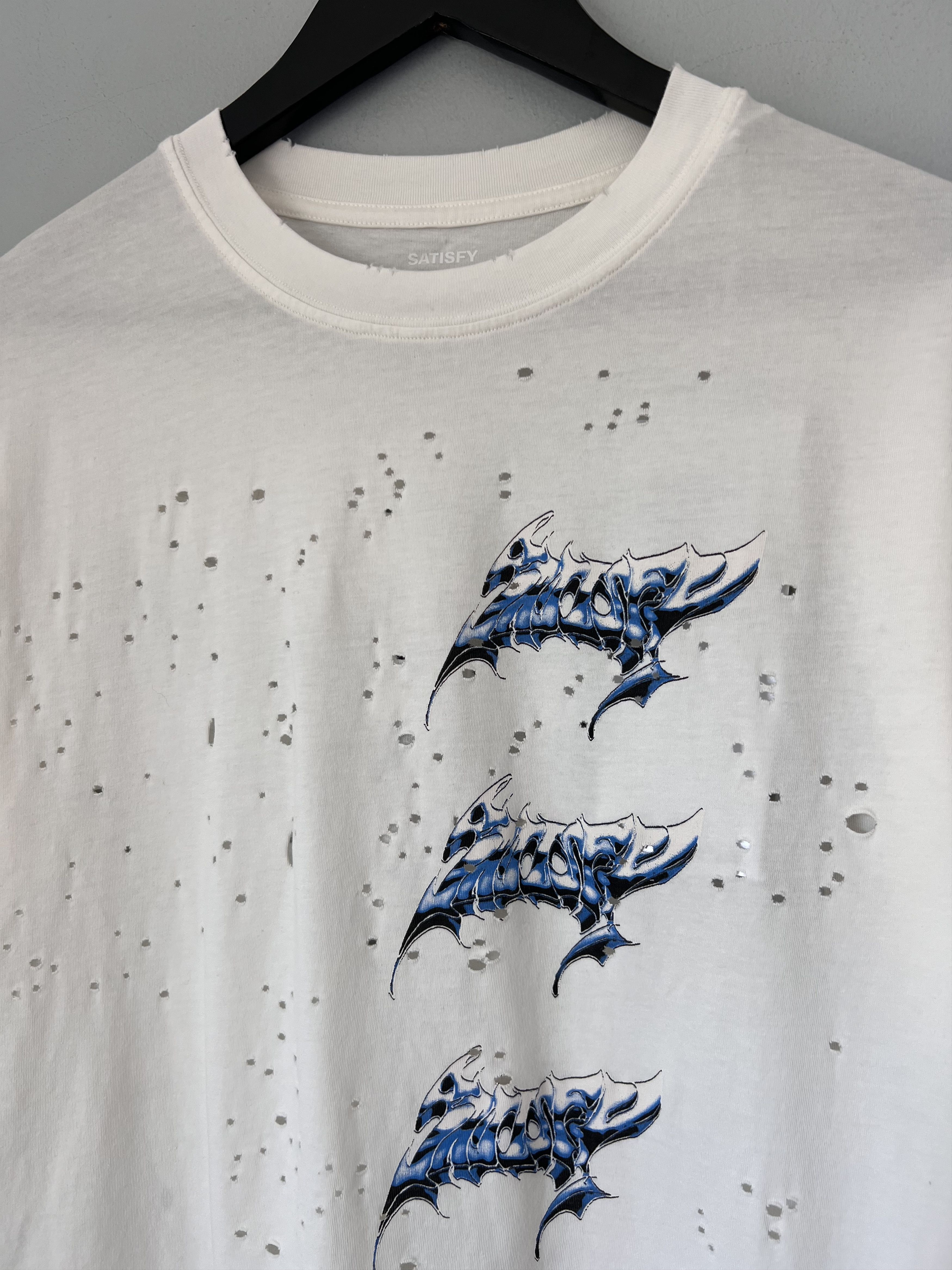 Satisfy Satisfy Running Chrome Logo Mothtech Tee in White Size US S / EU 44-46 / 1 - 2 Thumbnail