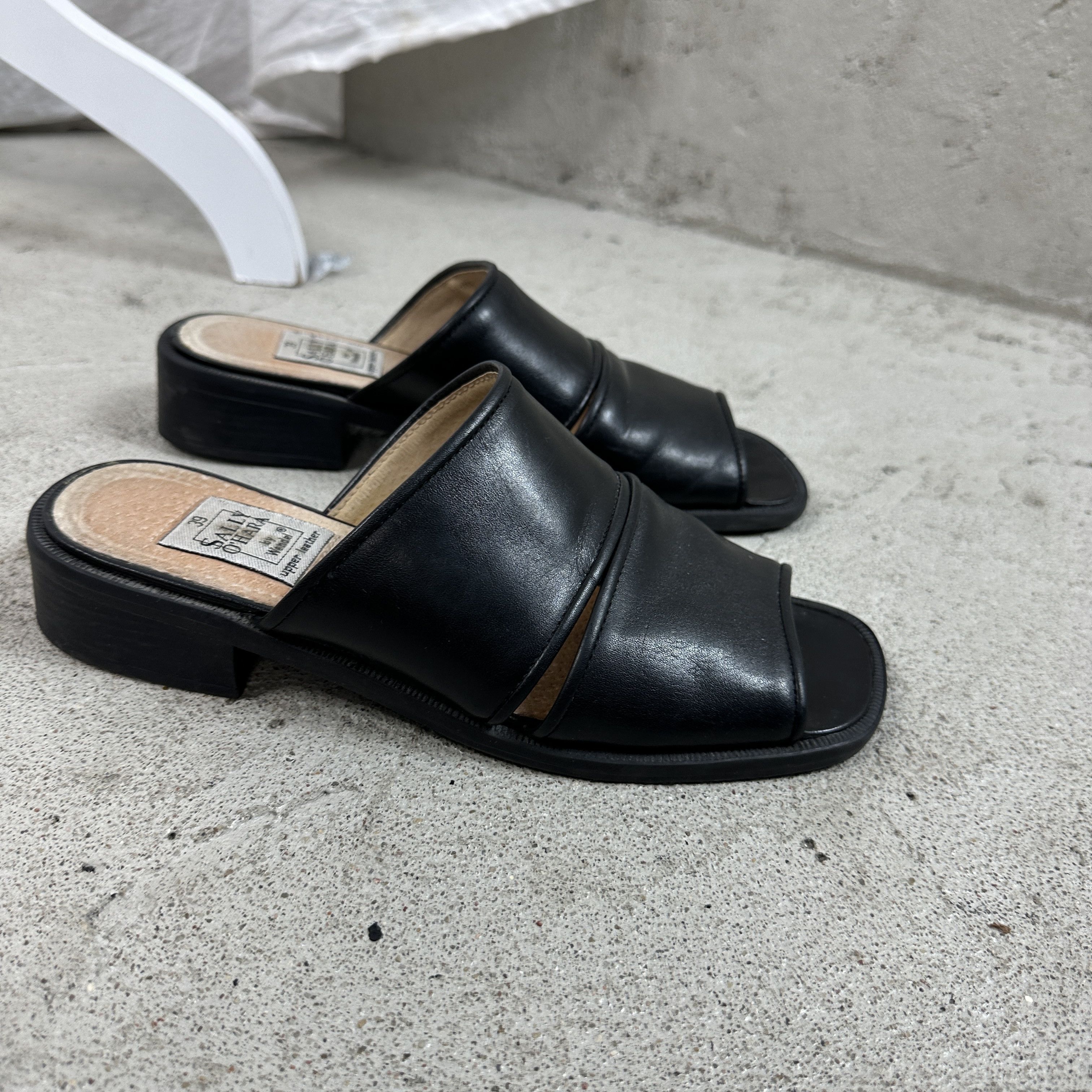 Vintage Vintage Avant Garde Opium Cut Out Leather Mules 00s Size US 8 / IT 38 - 3 Thumbnail