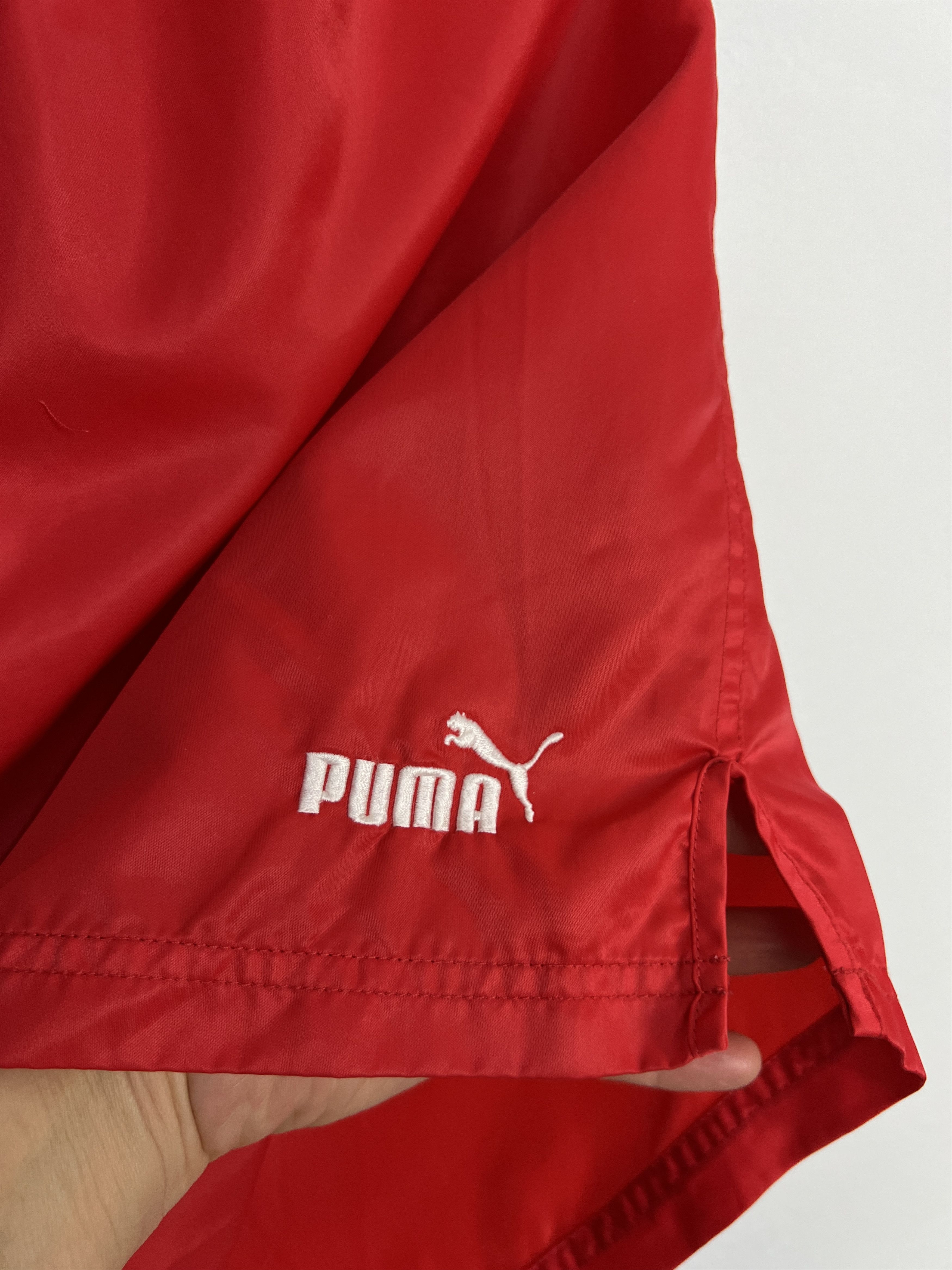 Puma Vintage 90's Puma Nylon Rub Shorts Athletic Sport Rare Hype Size US 36 / EU 52 - 4 Thumbnail
