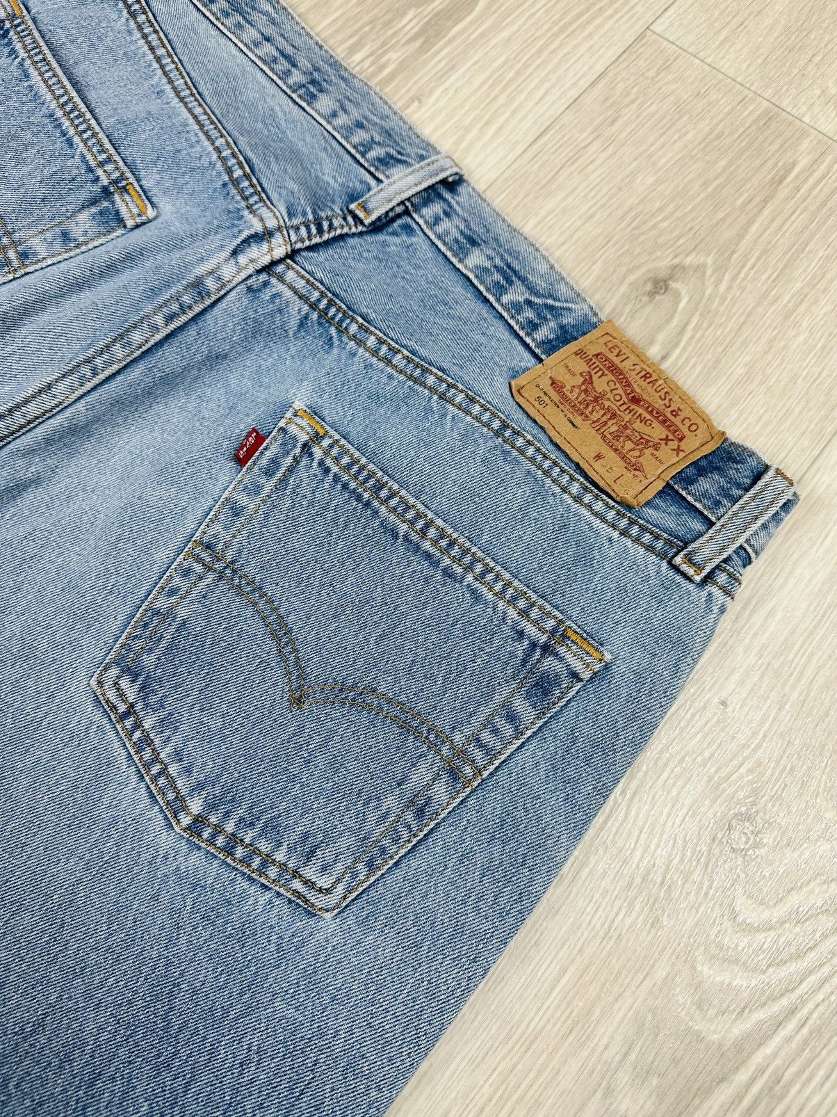 Levi's Vintage 90s Levi’s 501 Denim Jeans 38x32 Made in UK Size US 38 / EU 54 - 5 Thumbnail