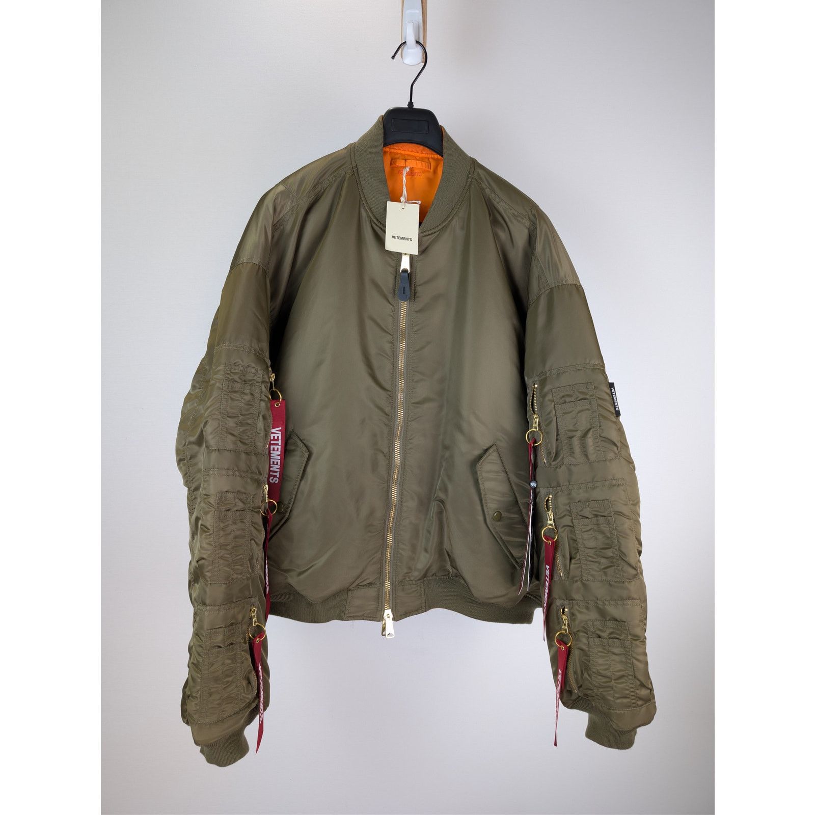 Vetements o1rshd1 Cargo Bomber Jacket in Green Size US M / EU 48-50 / 2 - 2 Thumbnail