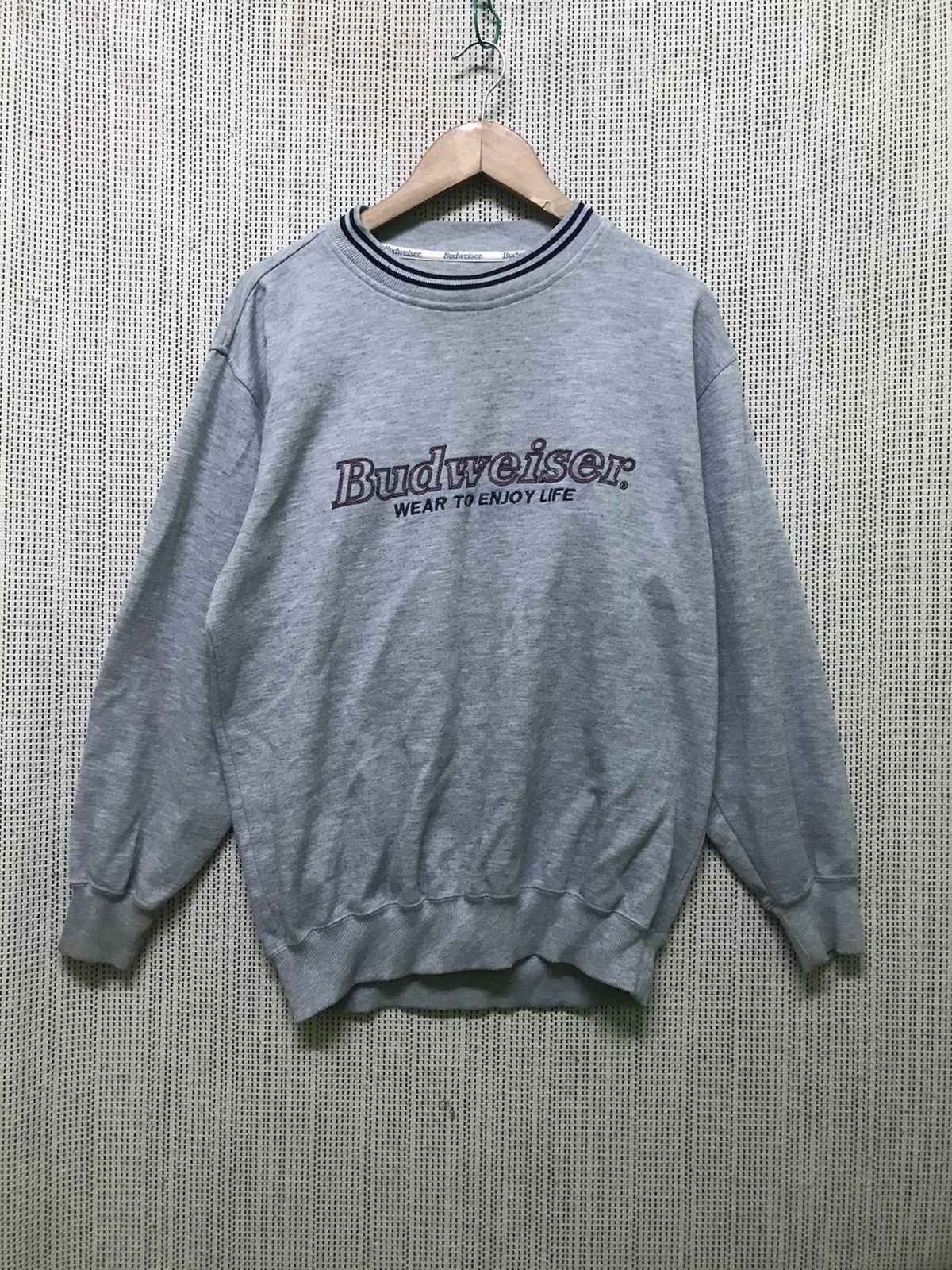 image of Junk Food Budweiser Gray Sweatshirt M Beer in Grey, Men's (Size Medium)