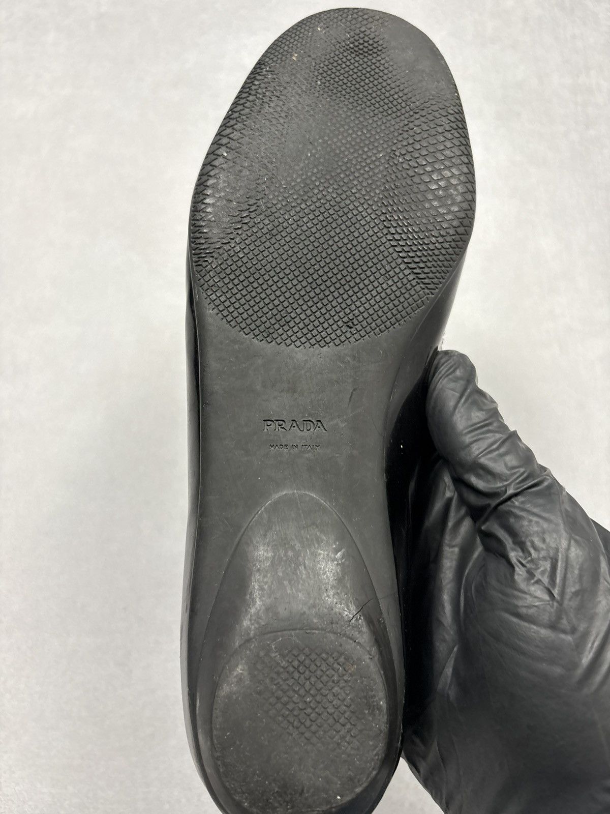 Prada Vintage Prada Black Patent Leather Flats Logo Plate Ballet Size US 7 / IT 37 - 20 Thumbnail