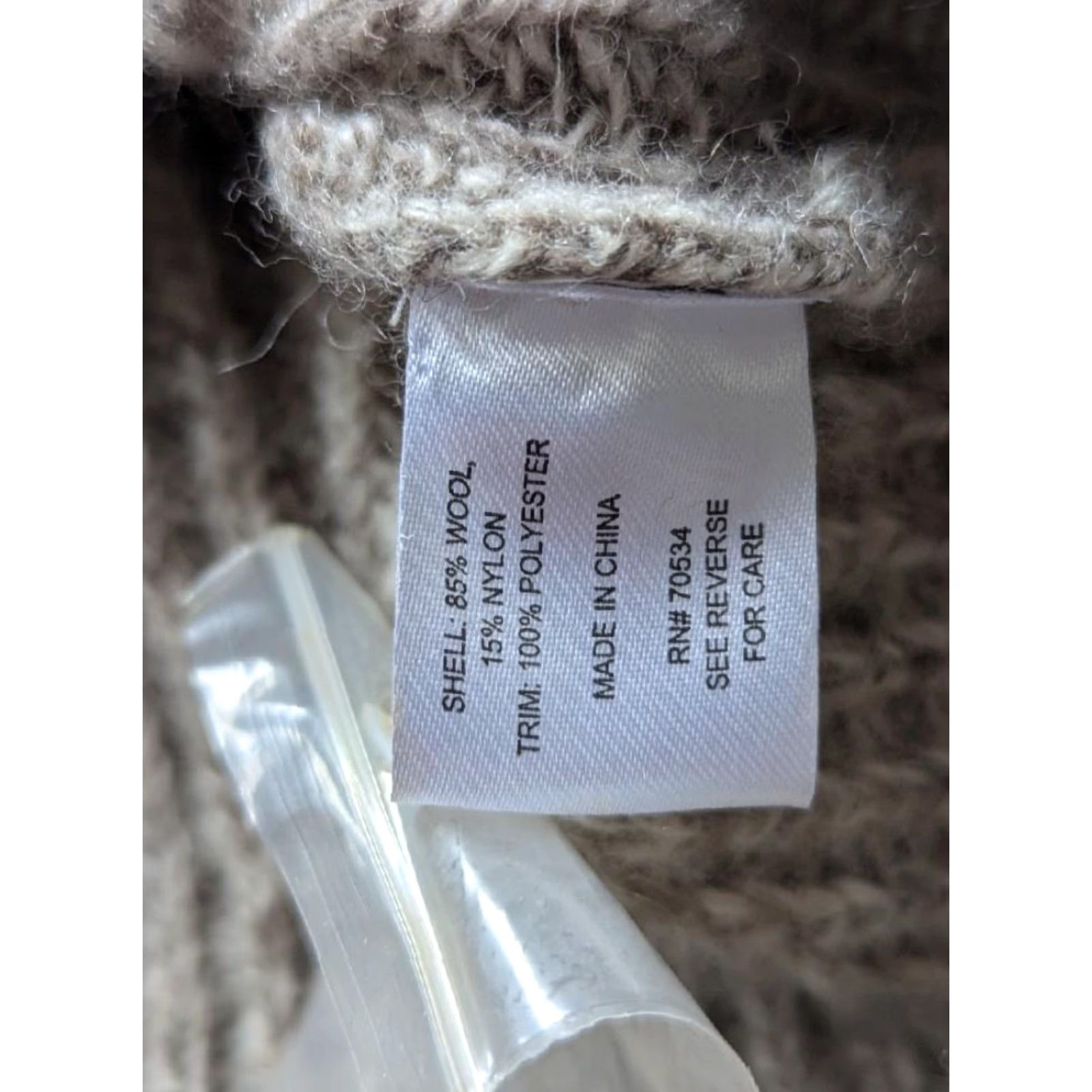 Orvis VINTAGE ORVIS chunky knit WOOL cardigan Sweater L Tan Gray Mens - Men's Wool Cardigan with Leather Patch, Long Sleeve Size US L / EU 52-54 / 3 - 6 Thumbnail