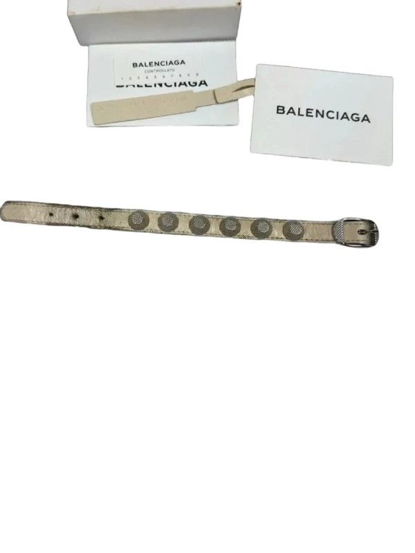 Balenciaga Balenciaga Beige Leather Giant Stud Arena Bracelet Size ONE SIZE - 6 Thumbnail