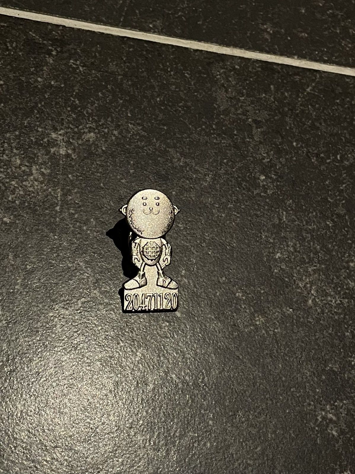 image of 20471120 Hyoma Pin in Silver, Men's