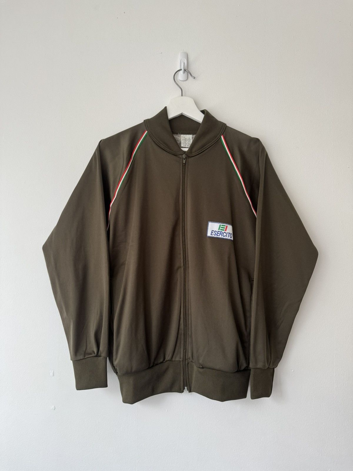 Vintage Vintage Italian Gas Station Track Jacket Size US S / EU 44-46 / 1 - 1 Thumbnail