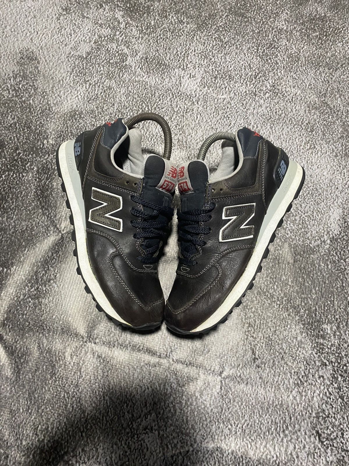 New Balance Newbalance 574 leather Size US 7 / EU 40 - 2 Thumbnail
