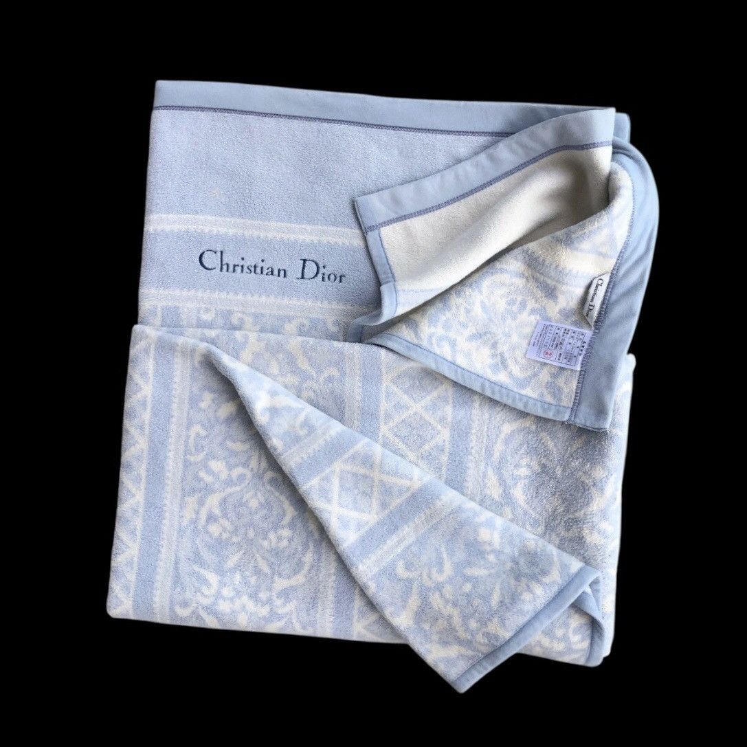 Christian Dior Monsieur Christian Dior Luxury Blanket 100% Cotton Size 140cm x 200cm Size ONE SIZE - 1 Thumbnail