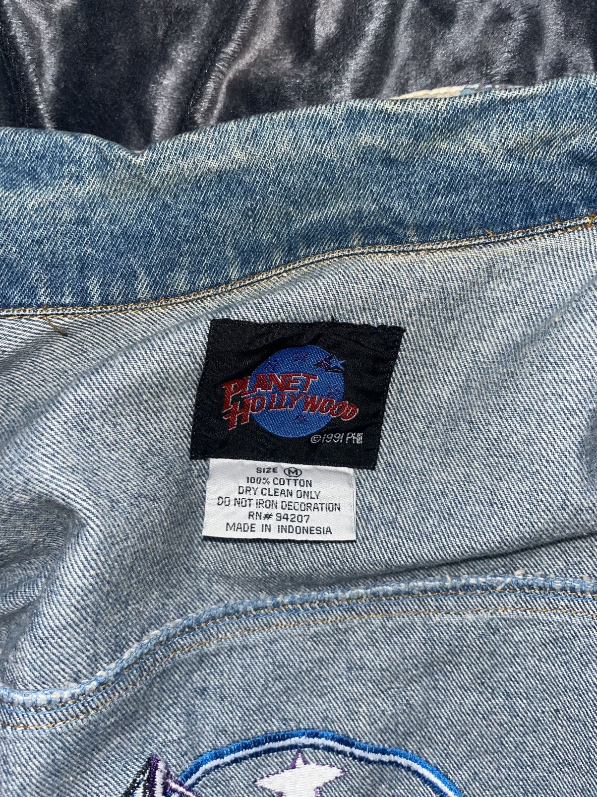 Planet Hollywood Vintage 90s Planet Hollywood Jean/ Denim Jacket Size M / US 6-8 / IT 42-44 - 8 Thumbnail