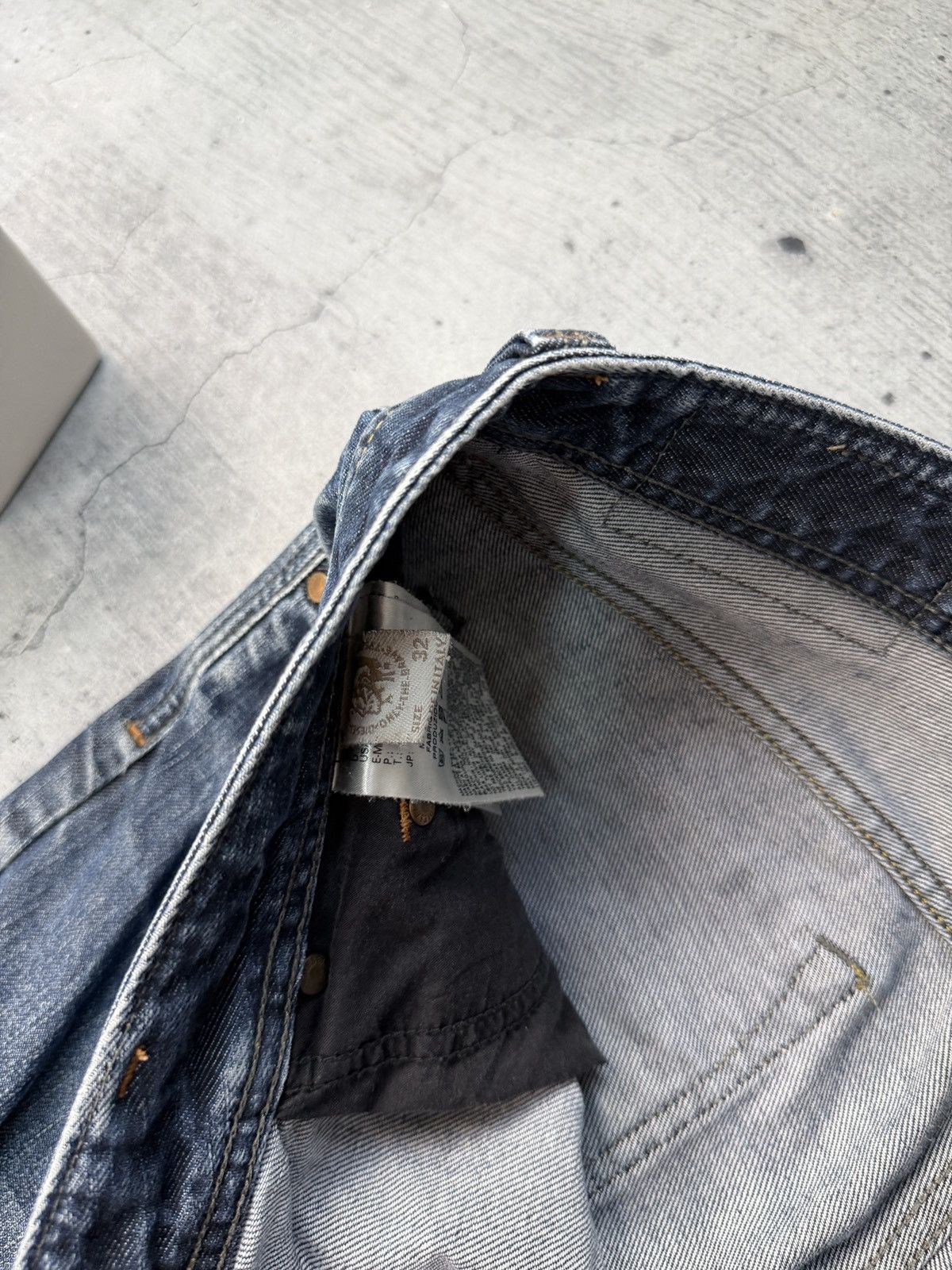 Diesel Vintage Diesel Jeans Flared Wide Japanese Y2K Faded Distress Size US 32 / EU 48 - 8 Thumbnail
