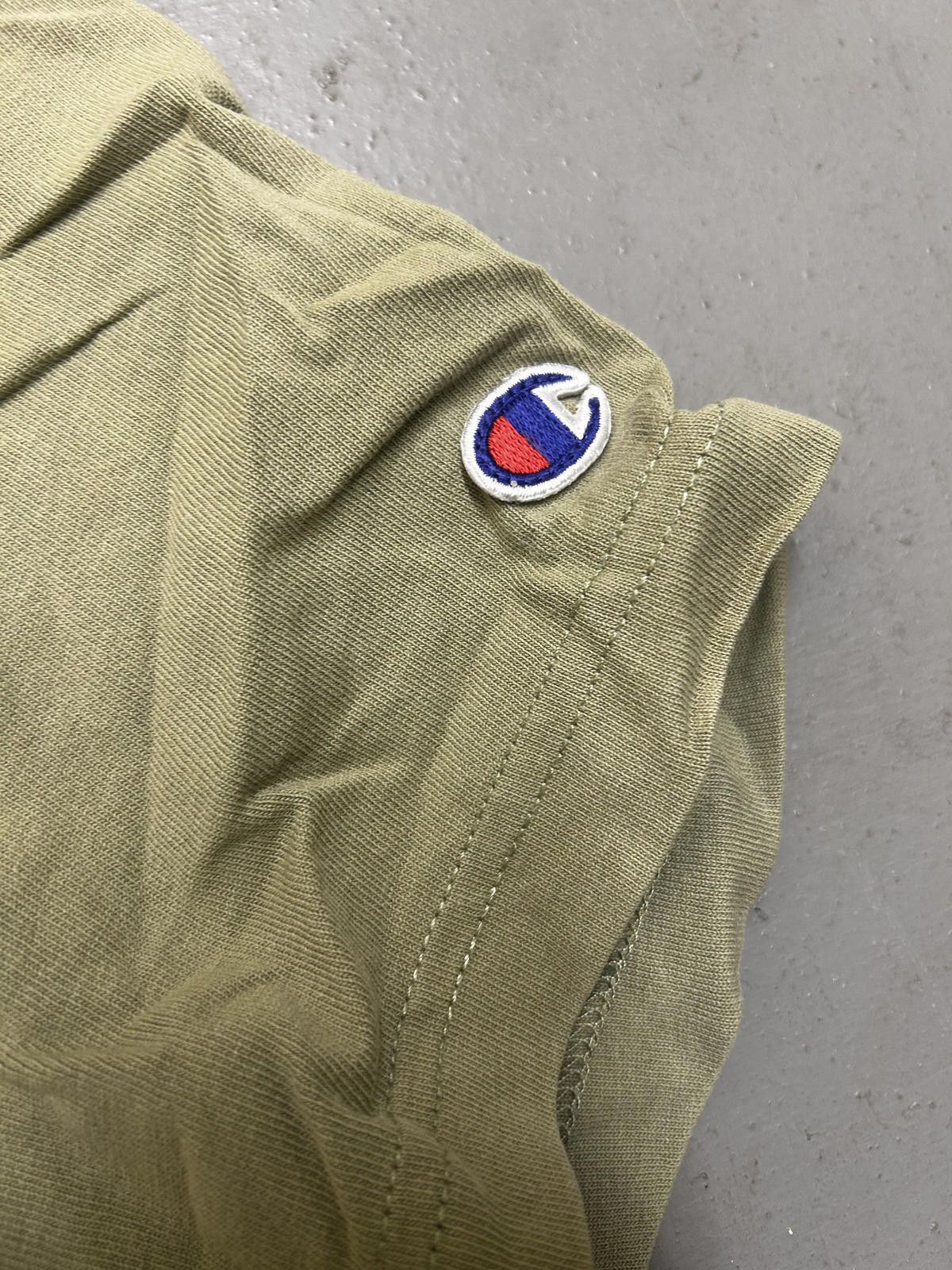 Champion Champion Olive Green T-Shirt - Medium Size US M / EU 48-50 / 2 - 4 Thumbnail