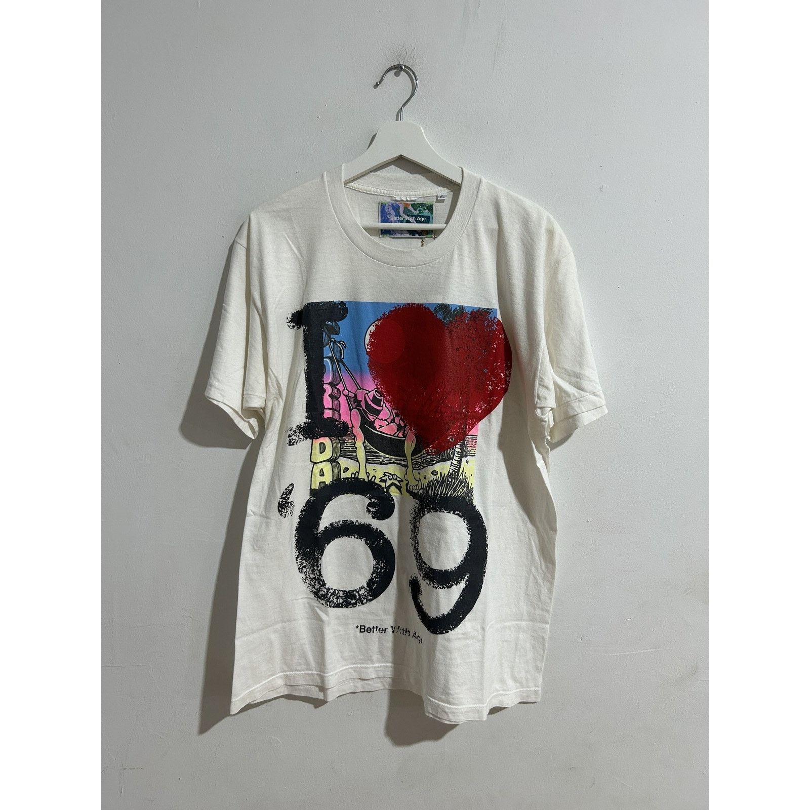 BETTER WITH AGE PURA SHORT SLEEVE WHITE TEE SIZE XL NEW