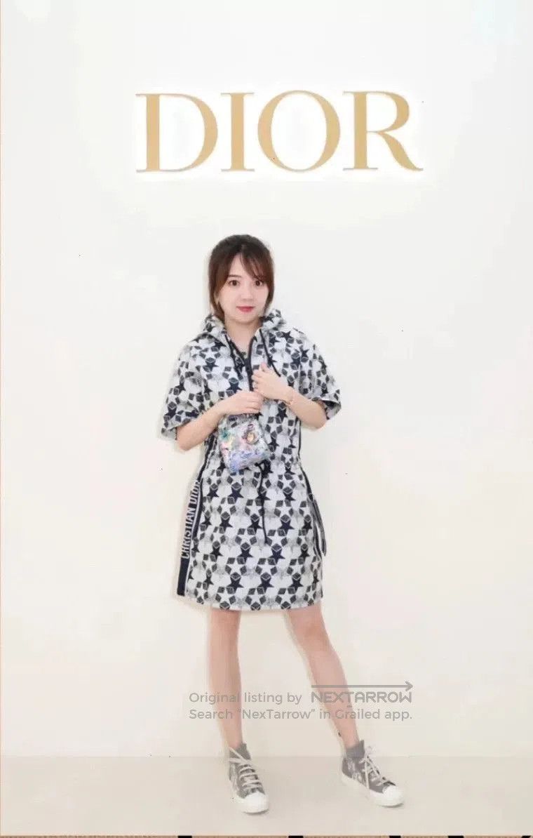 Dior Dior Star Print Dress. Size XS / US 0-2 / IT 36-38 - 9 Thumbnail