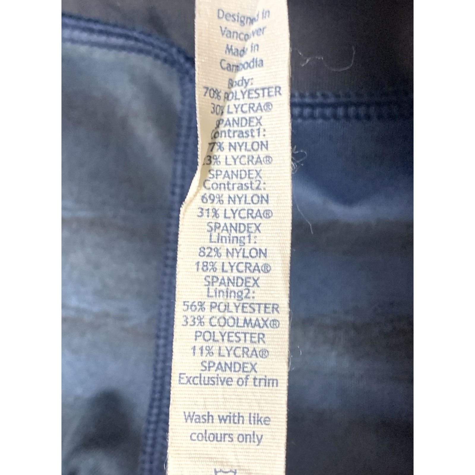Lululemon Lululemon Athletica Women’s Size 4 Blue Stripped Leggings Capri Yoga CoolMax Size 27" / US 4 / IT 40 - 5 Thumbnail