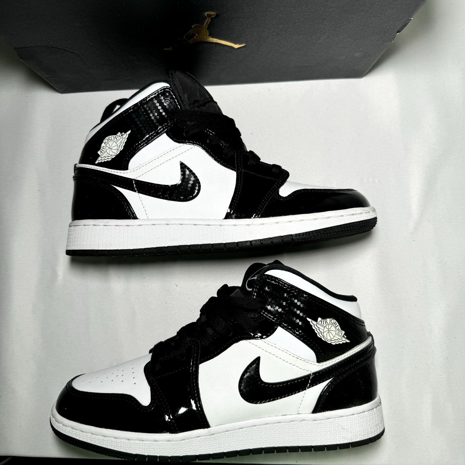 Jordan Brand × Nike Nike Air Jordan 1 Mid SE GS All Star 2021 - Size 6 - Shoes Size US 6 / EU 39 - 2 Thumbnail