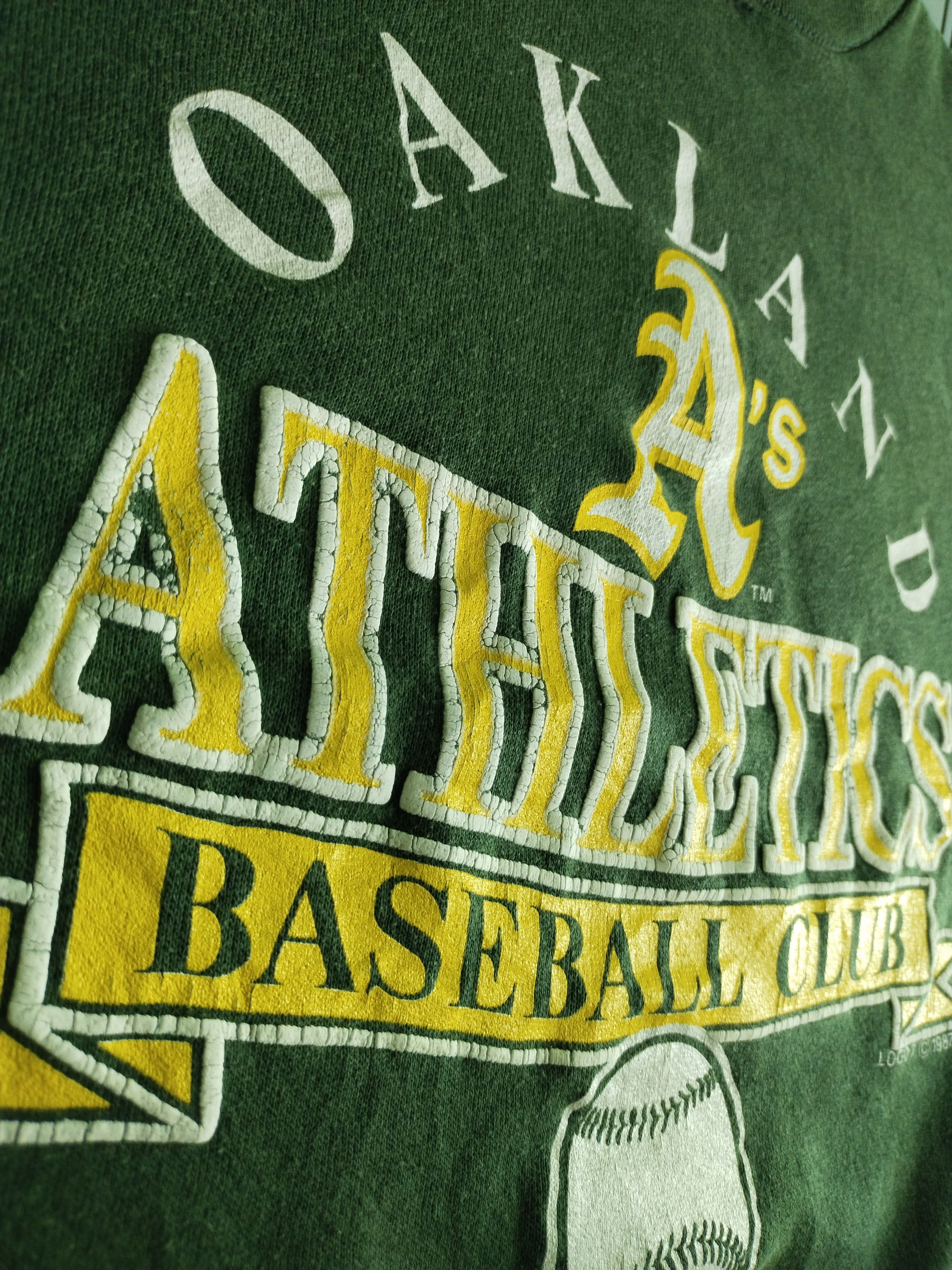 Vintage Vtg 1987 MLBPC Logo 7 Oakland Baseball Club Sweatshirt Size US M / EU 48-50 / 2 - 6 Thumbnail