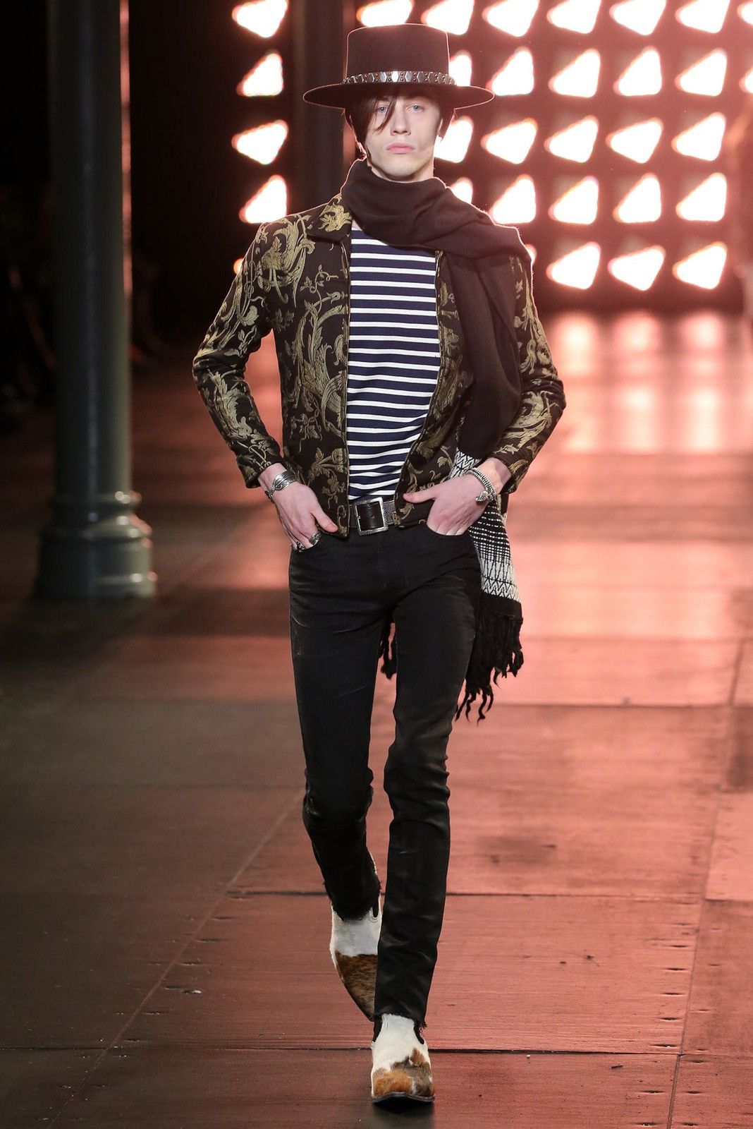 Saint Laurent Paris SAINT LAURENT PARIS BY HEDI SLIMANE 15SS RUNWAY PIECE Size US S / EU 44-46 / 1 - 10 Thumbnail