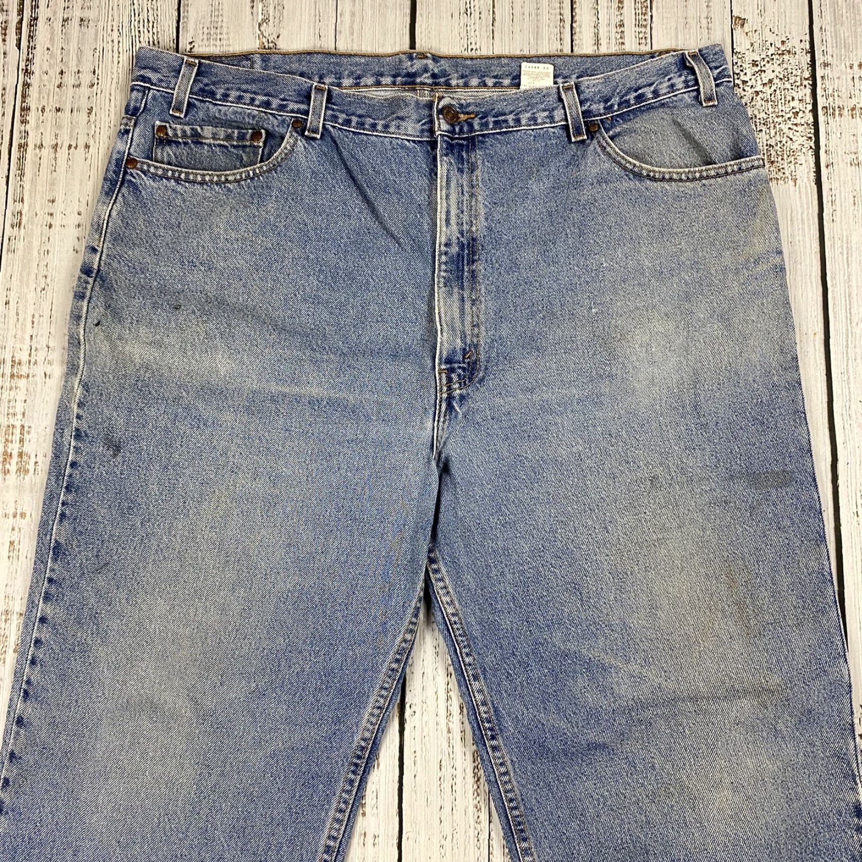Levi's VINTAGE Levi's 540 Jeans Relaxed Fit 44x32 Blue Light Wash USA Mens Size US 44 / EU 60 - 2 Thumbnail