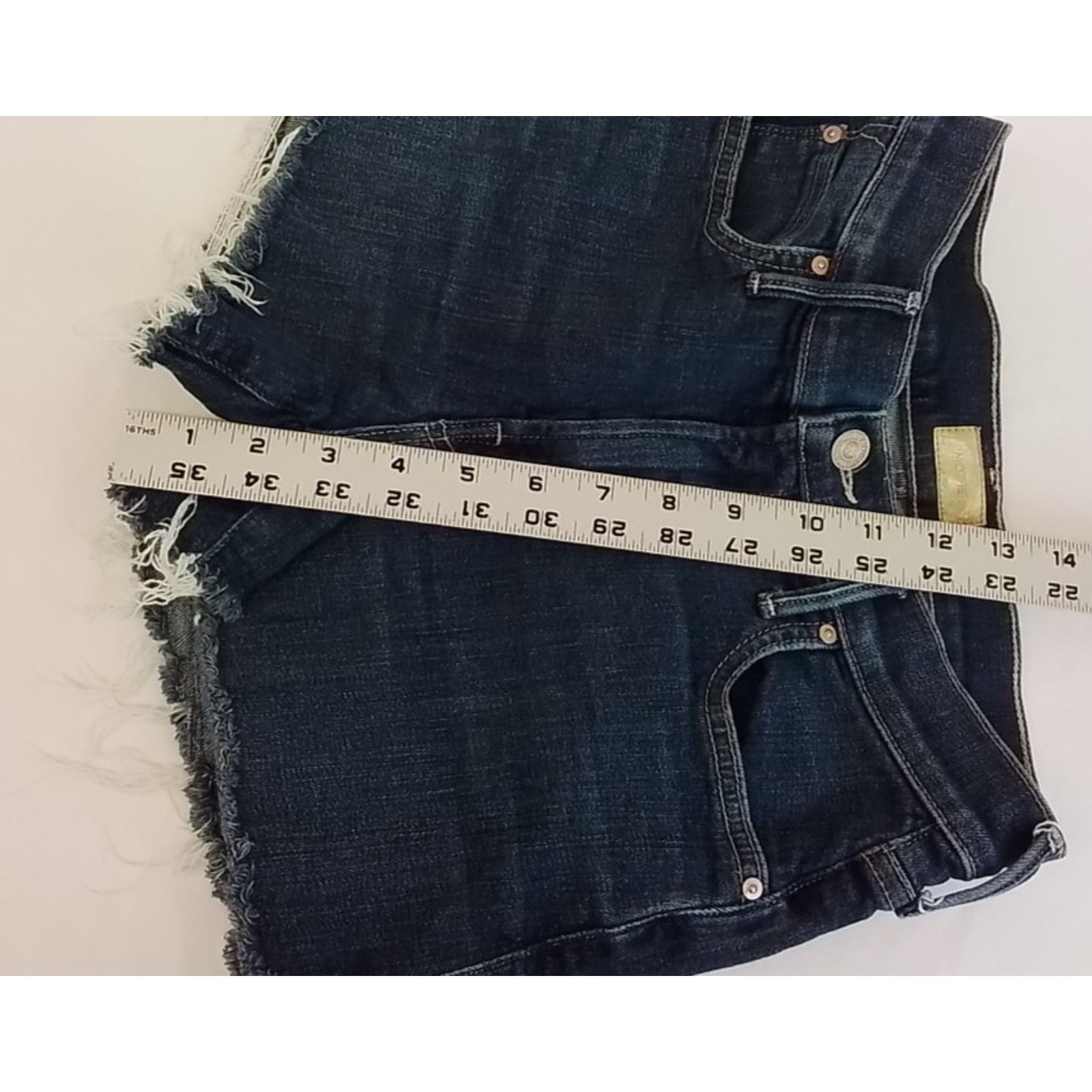 MOTHER Mother Charmer Shorts Women's 24 Dark Distressed 2" Inseam Size 24" / US 00 / IT 34 - 15 Thumbnail