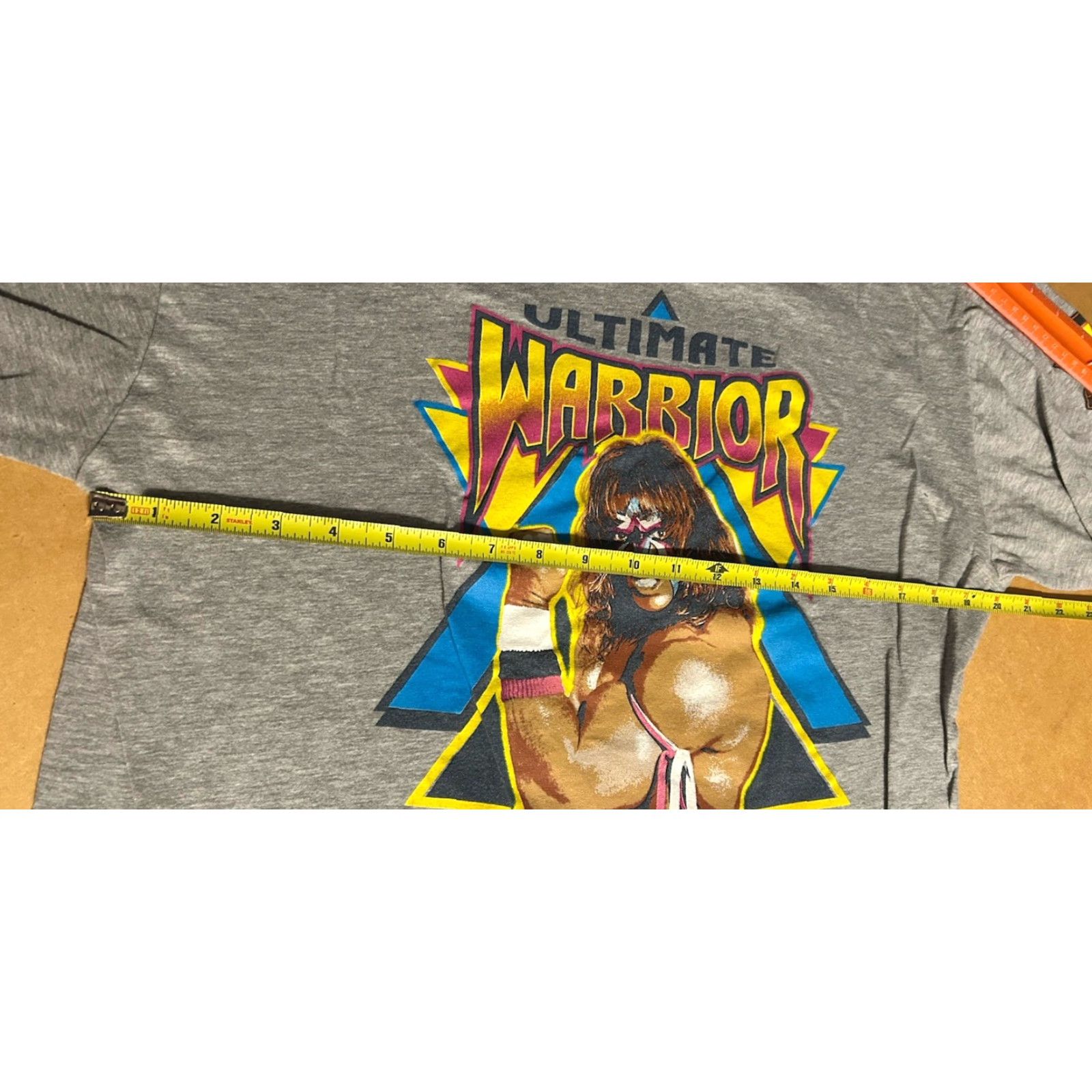 Vintage WWE Ultimate Warrior Legends Shirt T-Shirt Men Large Heather Gray Graphic Tee Wrestlemania Wrestling WWF WWE Front Graphics Size US L / EU 52-54 / 3 - 5 Thumbnail
