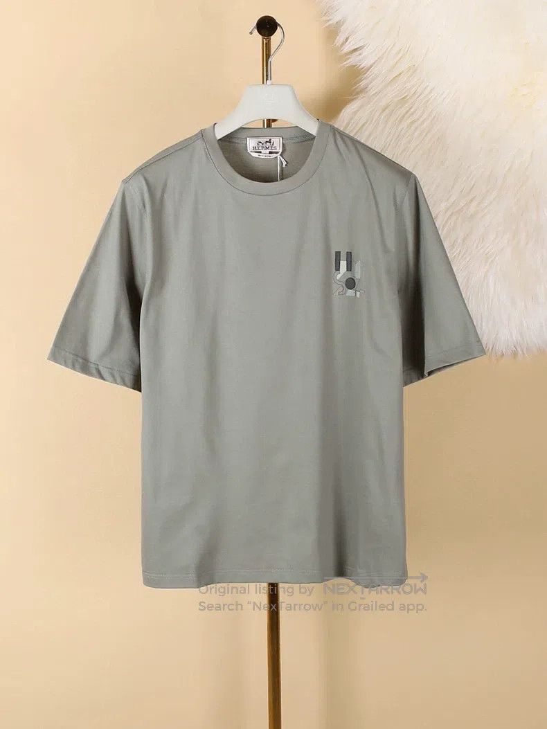 Hermes Hermes Men's Cotton Short Sleeve with Chest Leather Decora Size US M / EU 48-50 / 2 - 1 Thumbnail