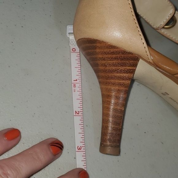 Designer Adrienne Vittadini Strappy Leather 3" Heeled Sz. 8.5 Sandala Size US 8.5 / IT 38.5 - 9 Thumbnail