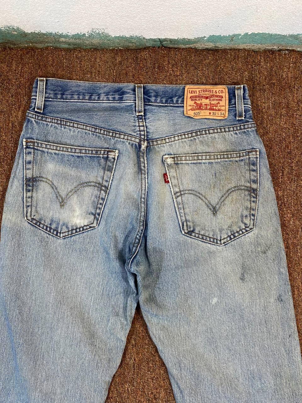 Levi's vintage levis 505 distressed denim paint splatter design Size US 33 - 3 Thumbnail