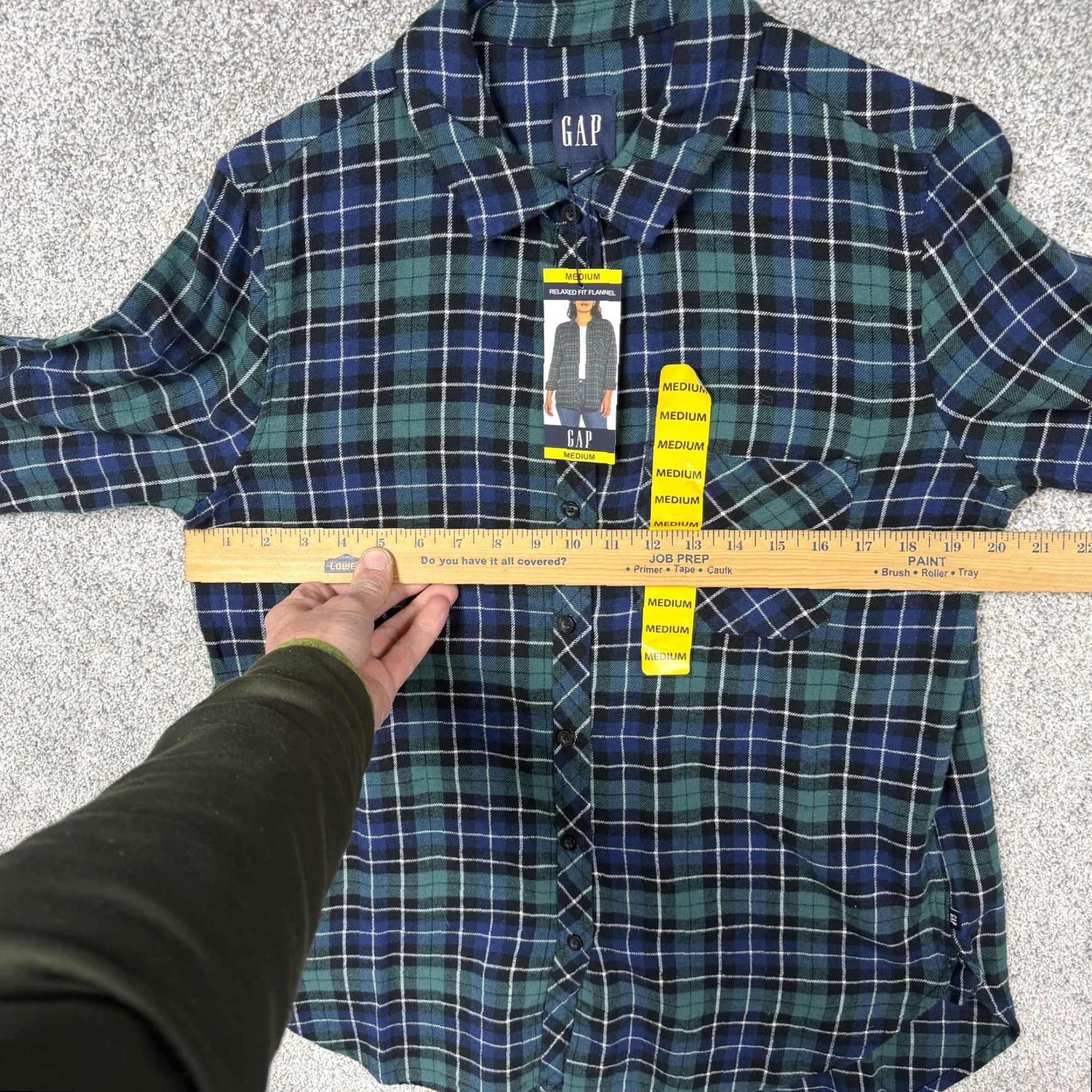 Gap Gap Button-Up Womens M Blue Green Relaxed Fit Flannel Plaid Cabincore Layering Size ONE SIZE - 4 Thumbnail