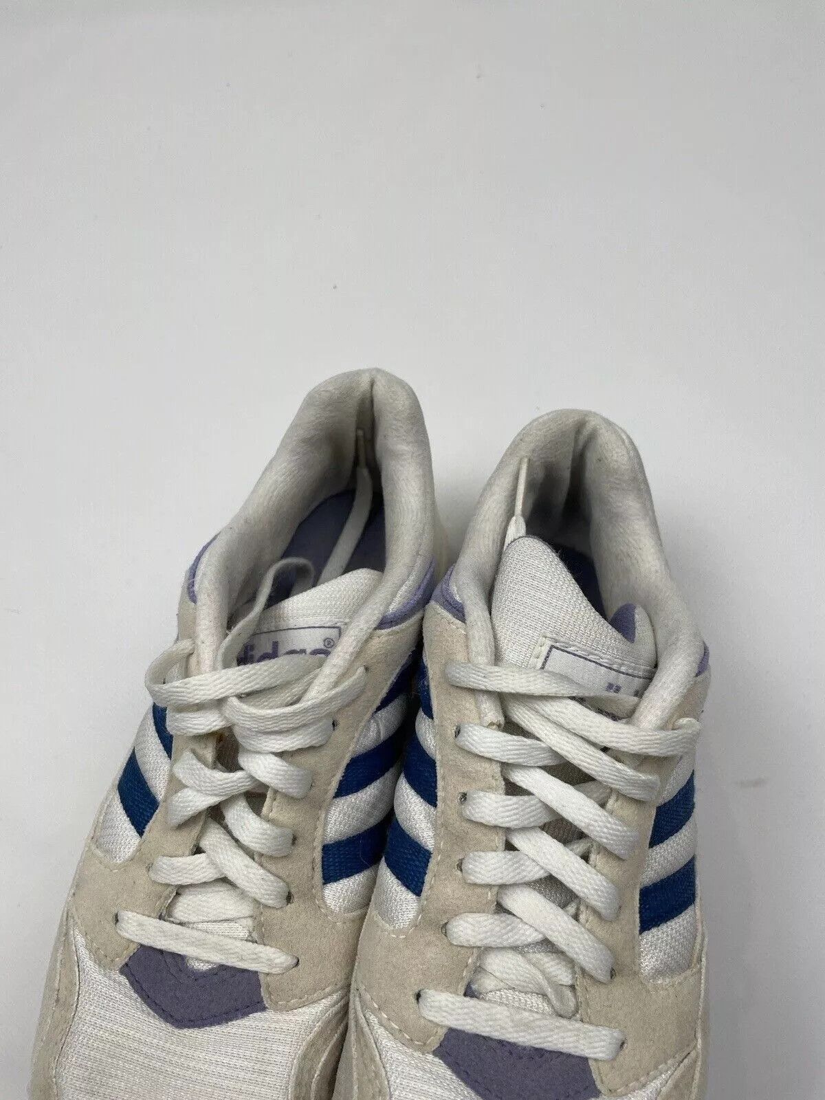Adidas VINTAGE ADIDAS 1990s SHOES SNEAKERS 1994 Bloke Size US 7.5 / EU 40-41 - 4 Thumbnail