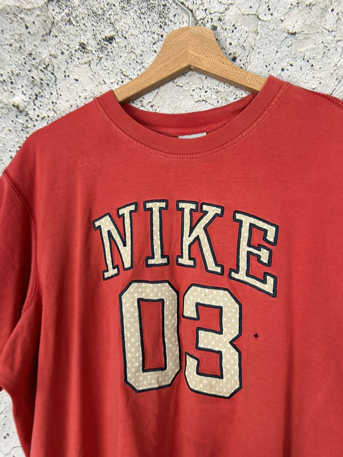 Nike Vintage Nike Spellout Logo Tee Streetwear Drill Rap Hype Size US L / EU 52-54 / 3 - 3 Thumbnail