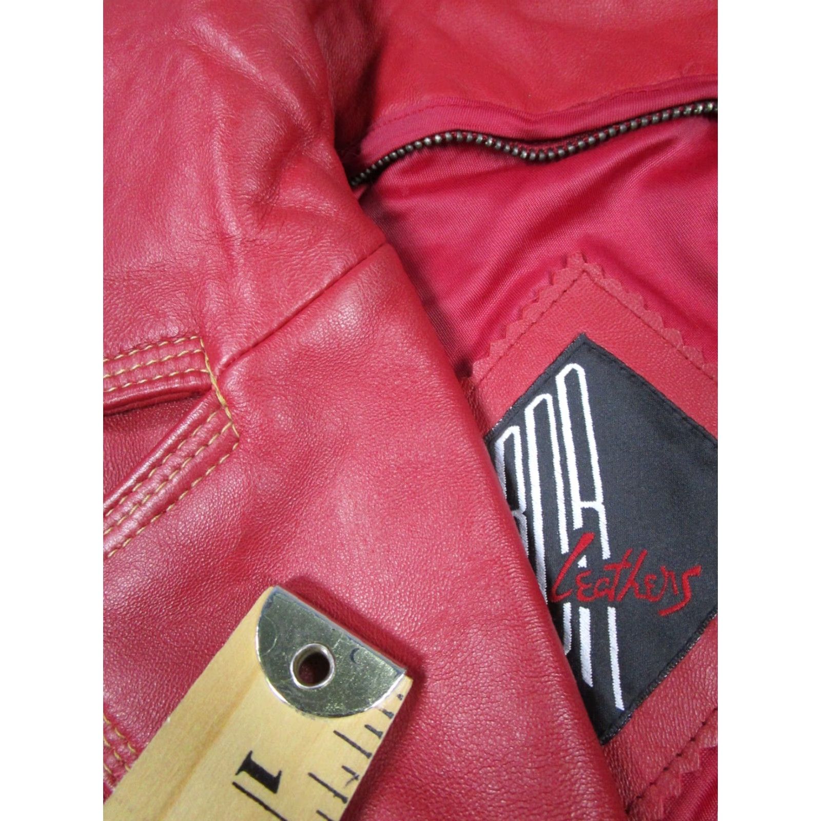 Vintage VINTAGE Tibor Leathers Coat Womens 10 Petite Red Leather Coat Women 10 Petite Red Overcoat Mens? No gender. End with Womens. Size L / US 10 / IT 46 - 6 Thumbnail