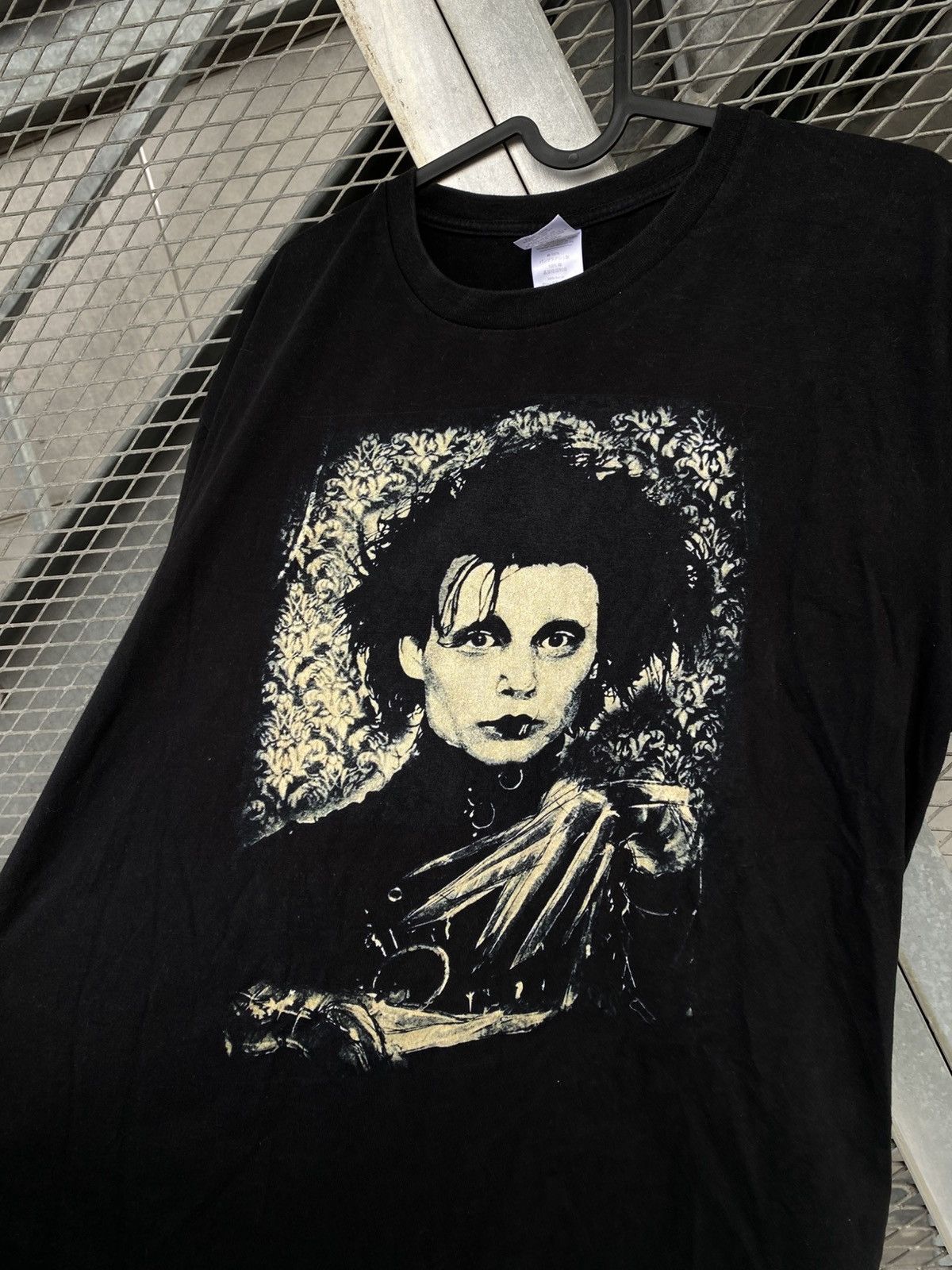 Gildan Vintage Edward Scissorshands Movie T-Shirt Size US XXL / EU 58 / 5 - 3 Thumbnail