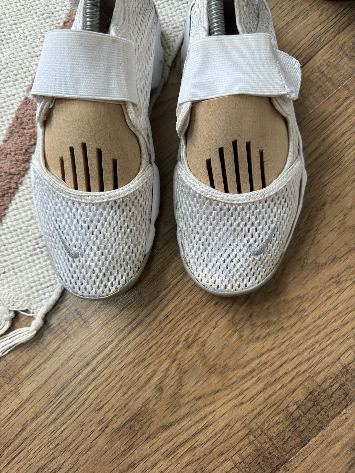 Nike VINTAGE NIKE RIFT TABI WMNS SHOES Size US 7.5 / IT 37.5 - 7 Thumbnail