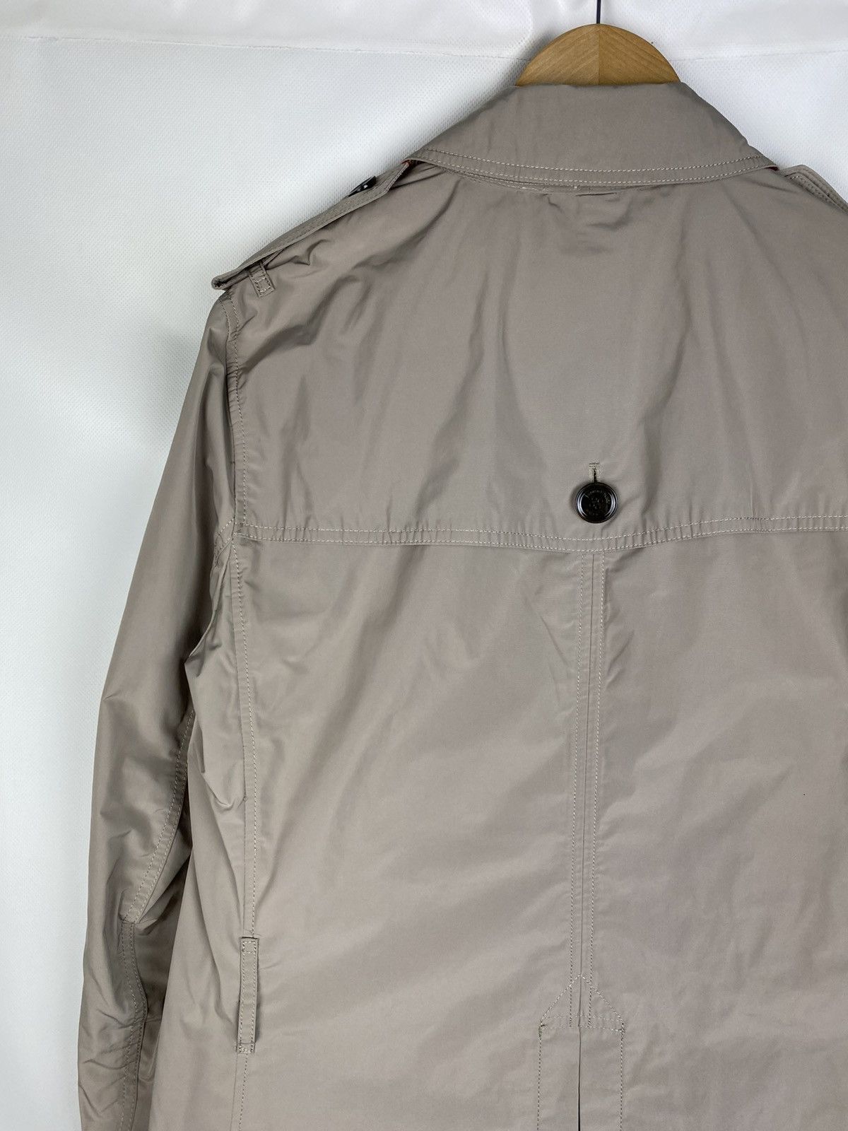 Burberry Burberry Brit nova check double breasted nylon trench coat Size US M / EU 48-50 / 2 - 14 Thumbnail
