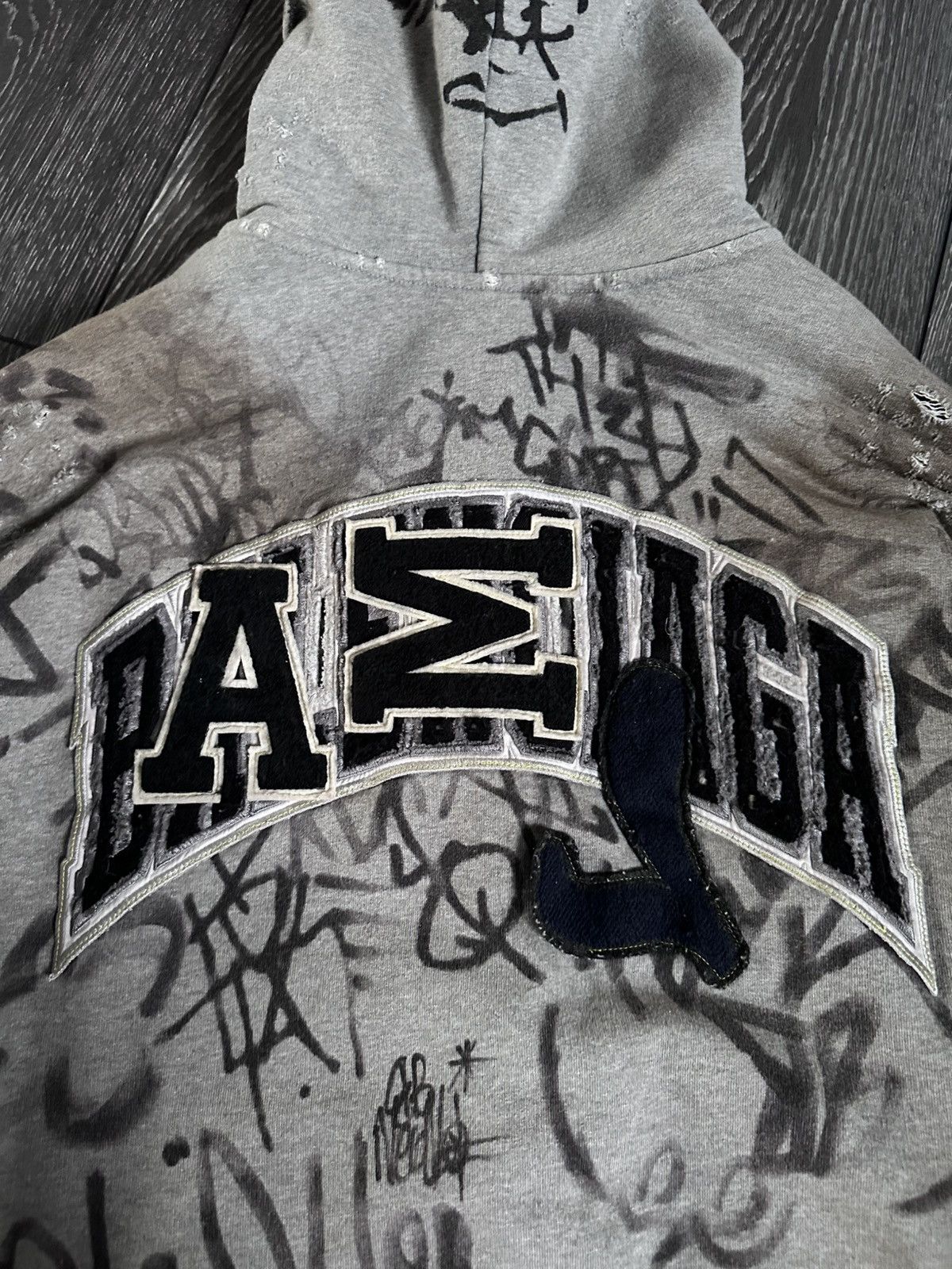 Balenciaga balenciaga skater graffiti distressed zip up hoodie grey Size US XS / EU 42 / 0 - 4 Thumbnail